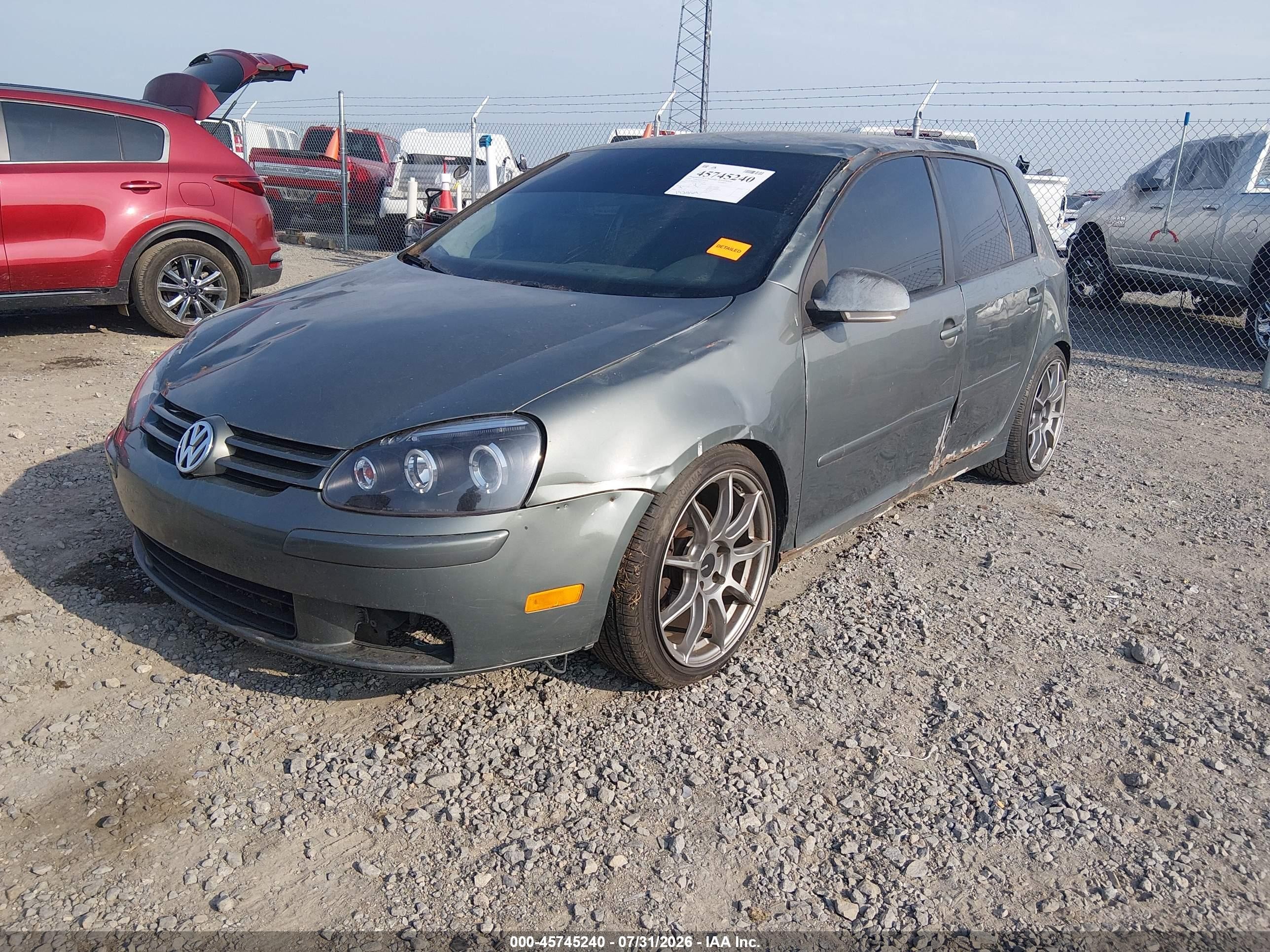 2007 Volkswagen Rabbit 4-door Green vin: WVWDR91K77W045200