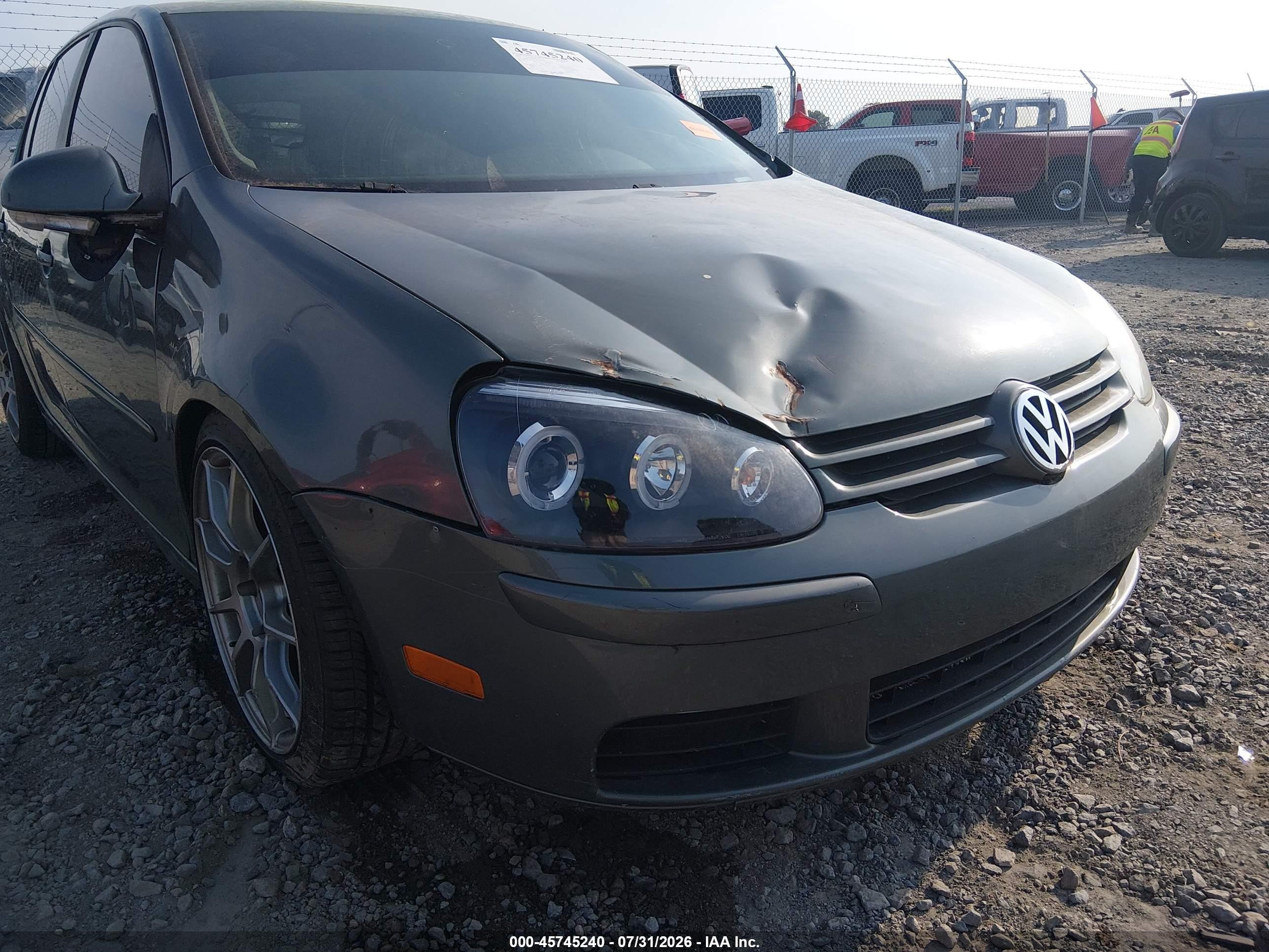 2007 Volkswagen Rabbit 4-door Green vin: WVWDR91K77W045200
