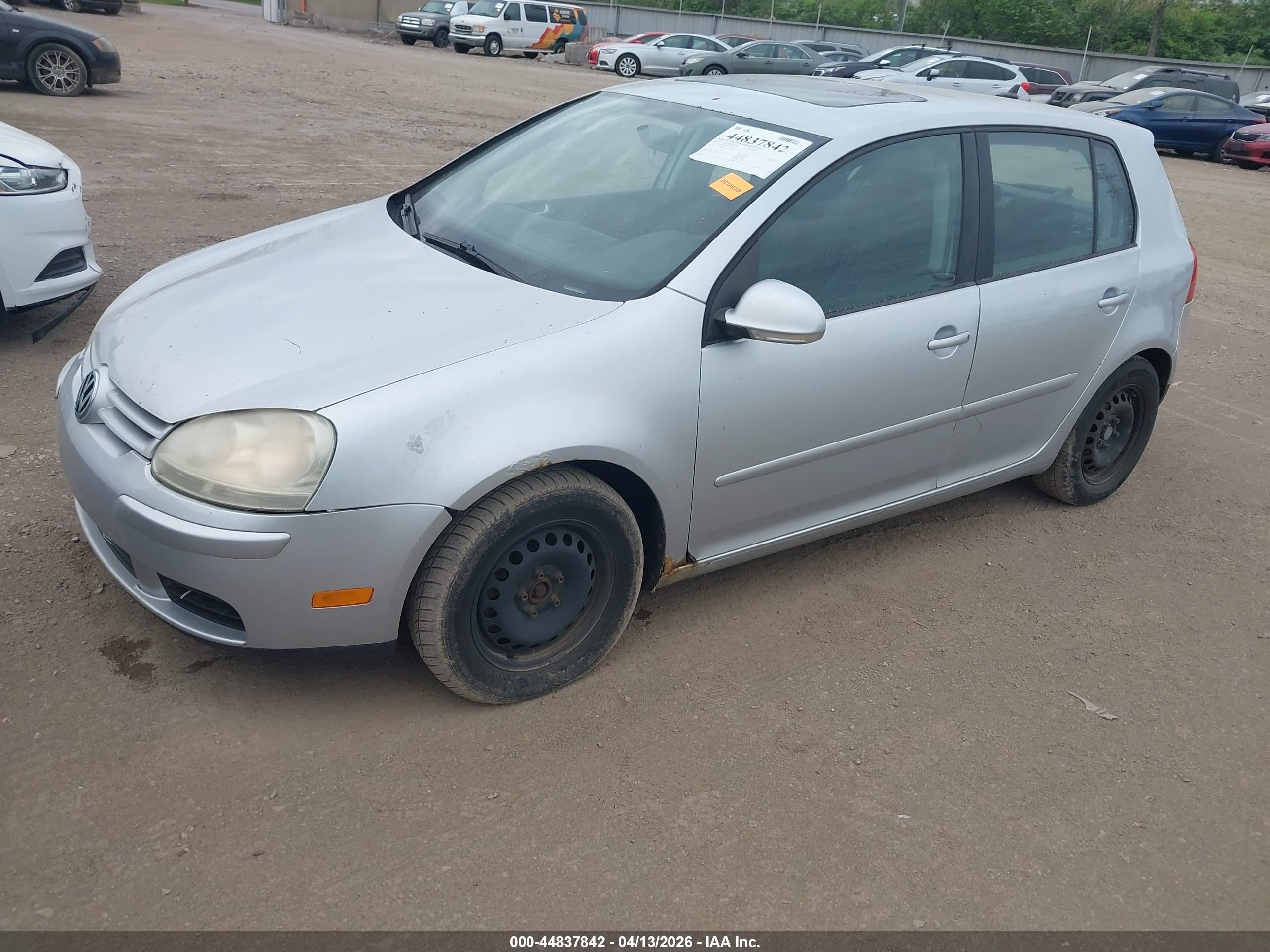2007 Volkswagen Rabbit 4-door Silver vin: WVWDS71K47W029545