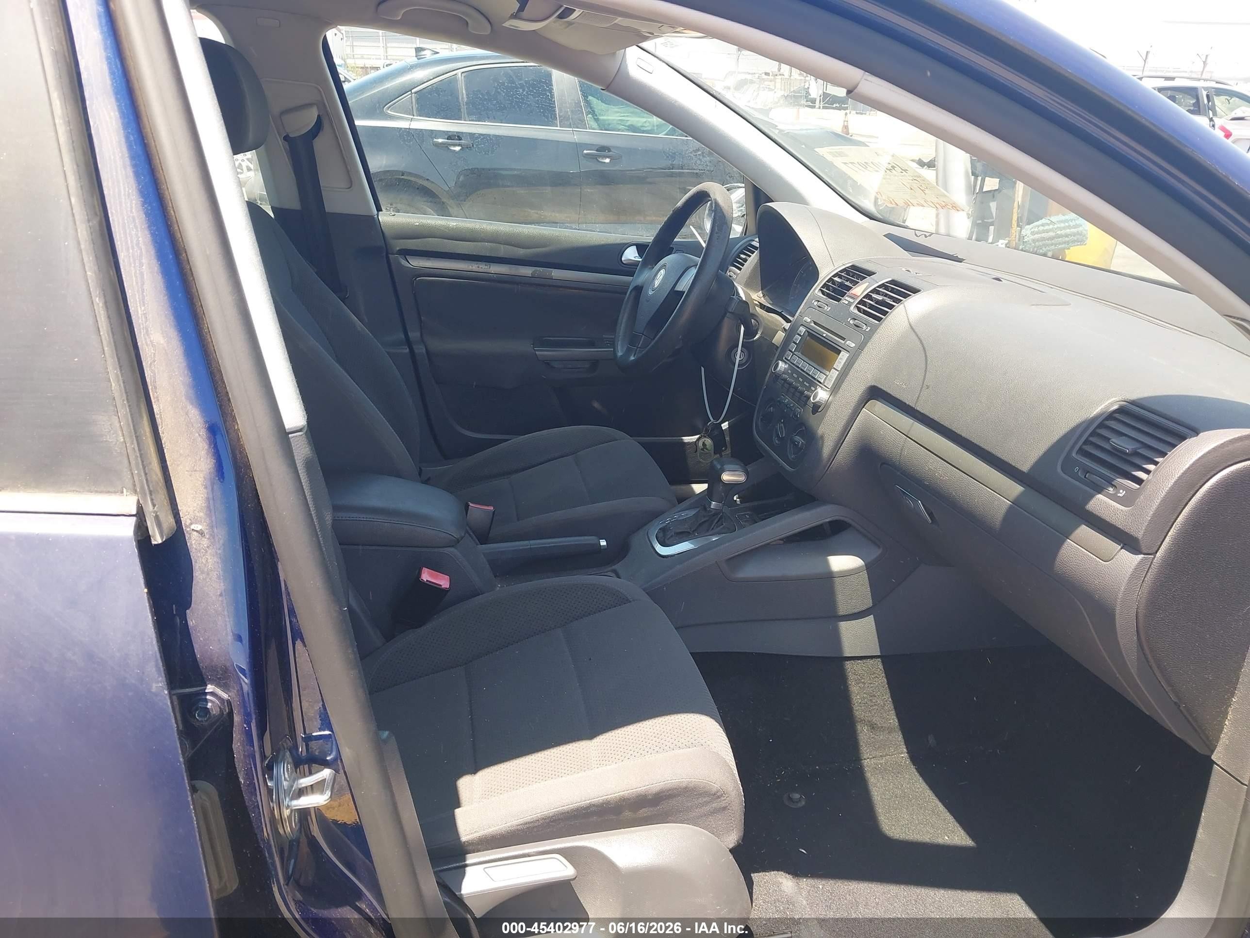 2007 Volkswagen Rabbit 4-door Blue vin: WVWDS71K57W047665