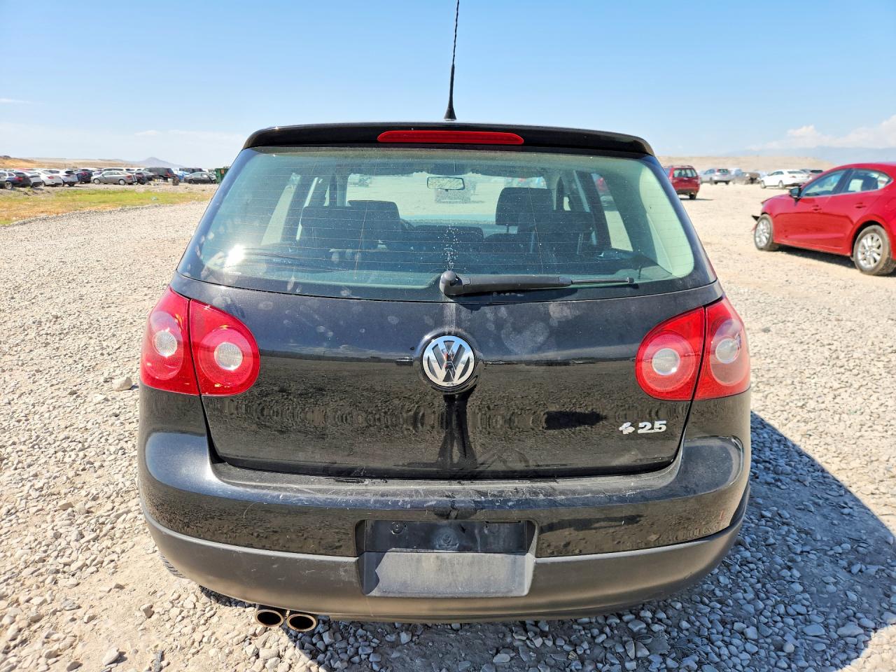 2006 Volkswagen Rabbit Black vin: WVWDS71K66W184273