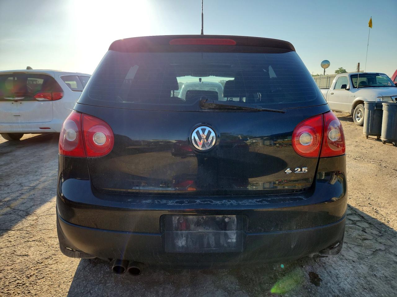 2007 Volkswagen Rabbit Black vin: WVWDS71K77W075242