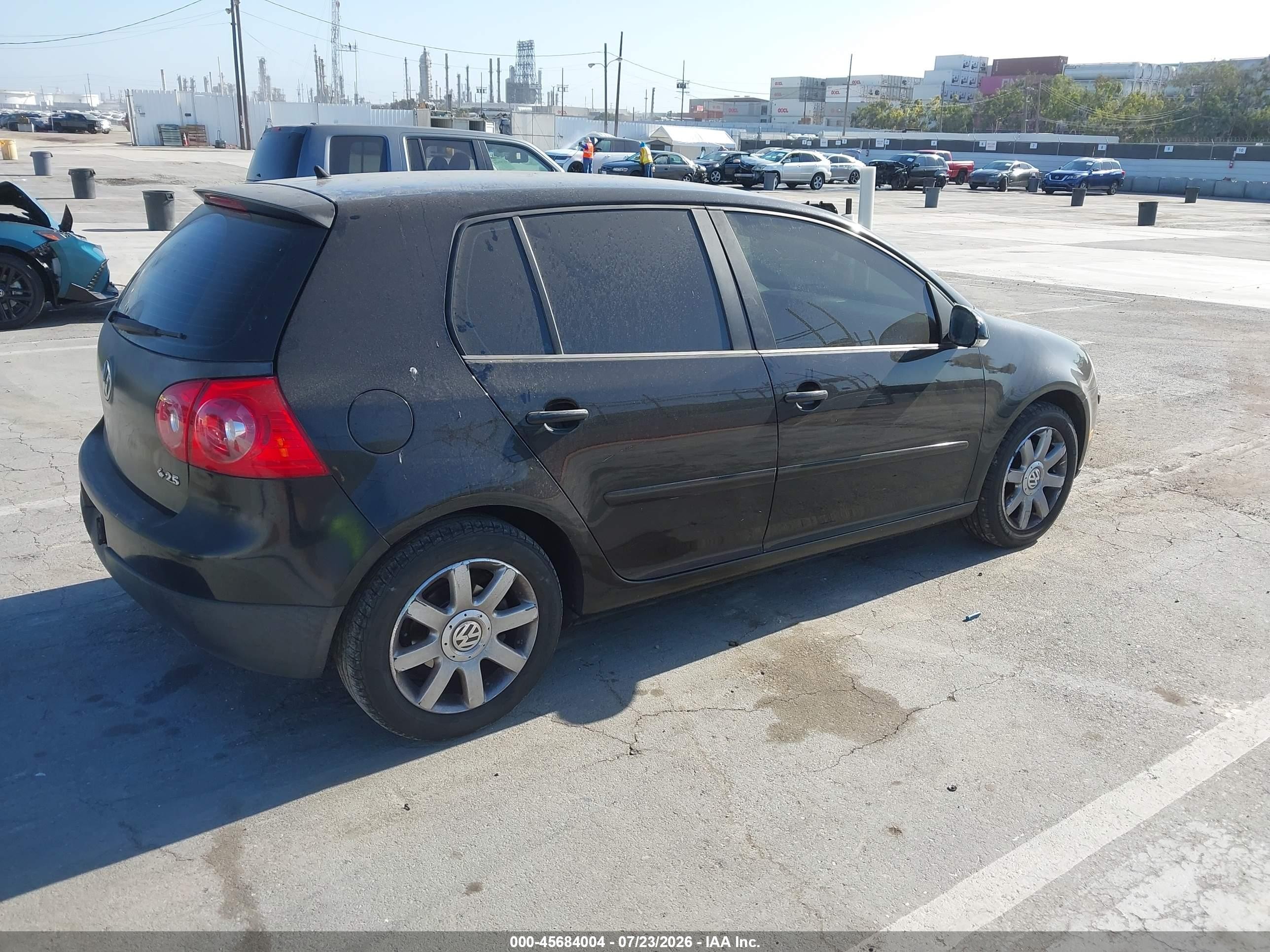 2006 Volkswagen Rabbit 4-door Black vin: WVWDS71KX6W200958