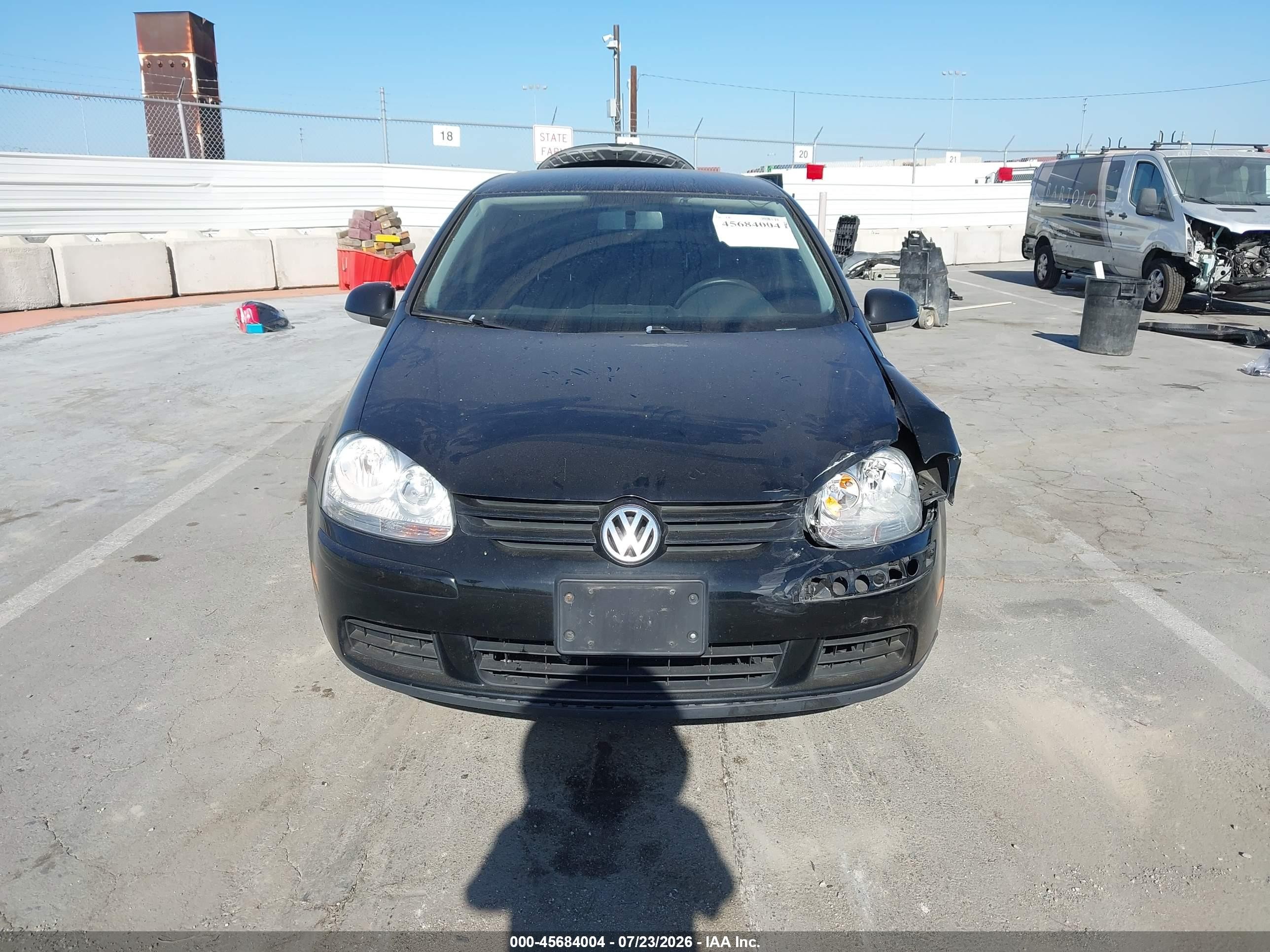 2006 Volkswagen Rabbit 4-door Black vin: WVWDS71KX6W200958