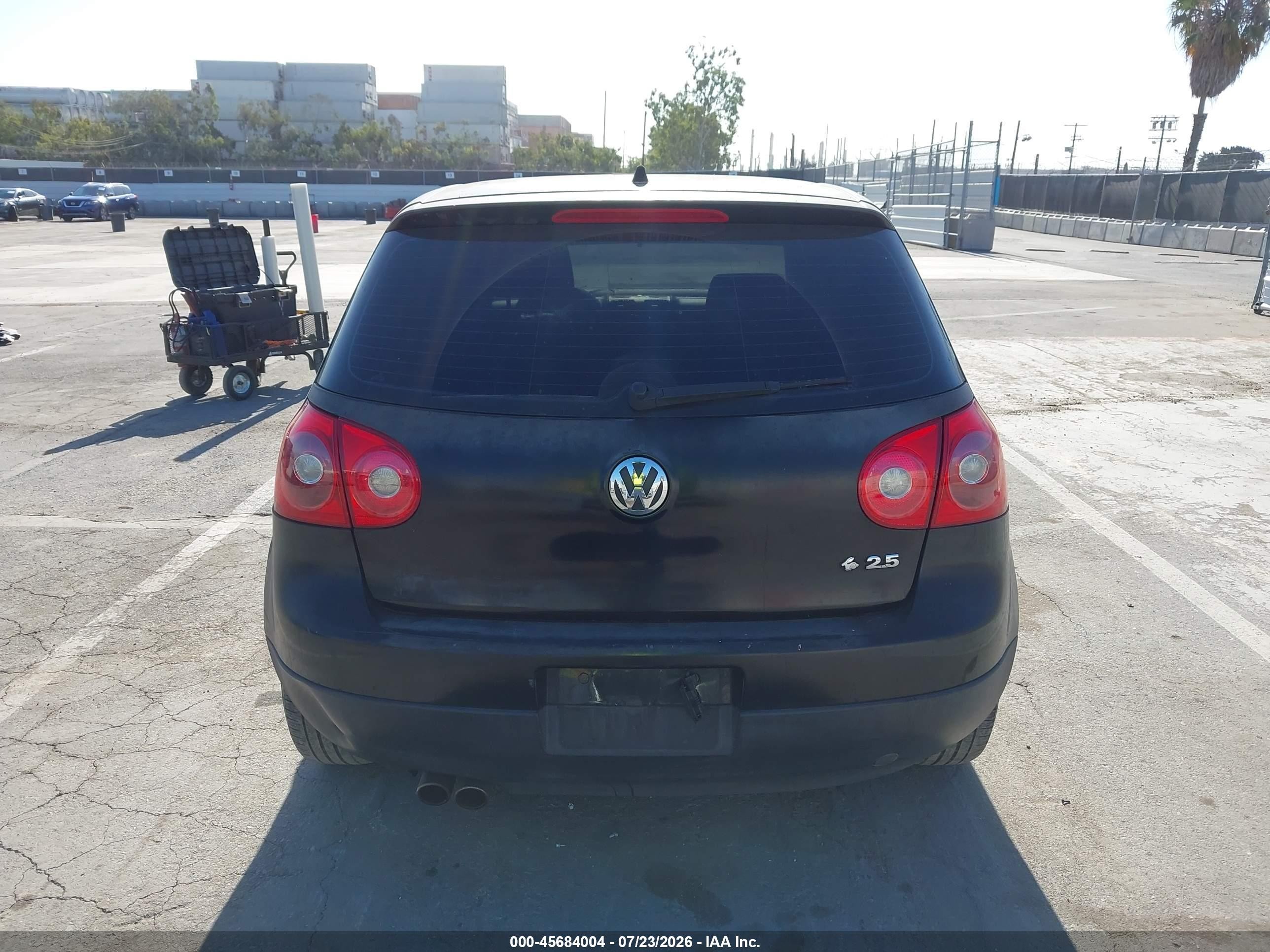 2006 Volkswagen Rabbit 4-door Black vin: WVWDS71KX6W200958