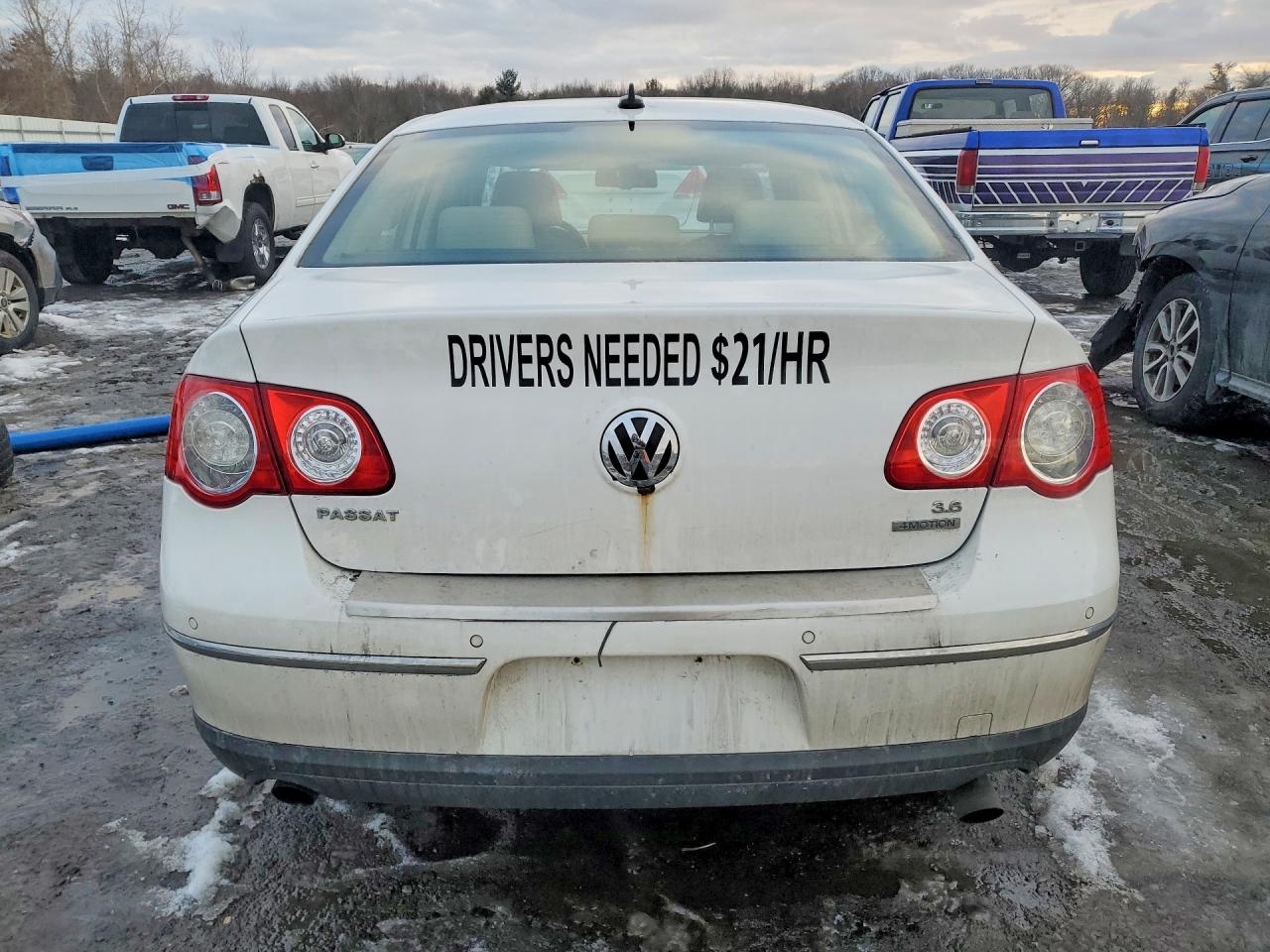 2008 Volkswagen Passat Vr6 4motion White vin: WVWDU73CX8E165864