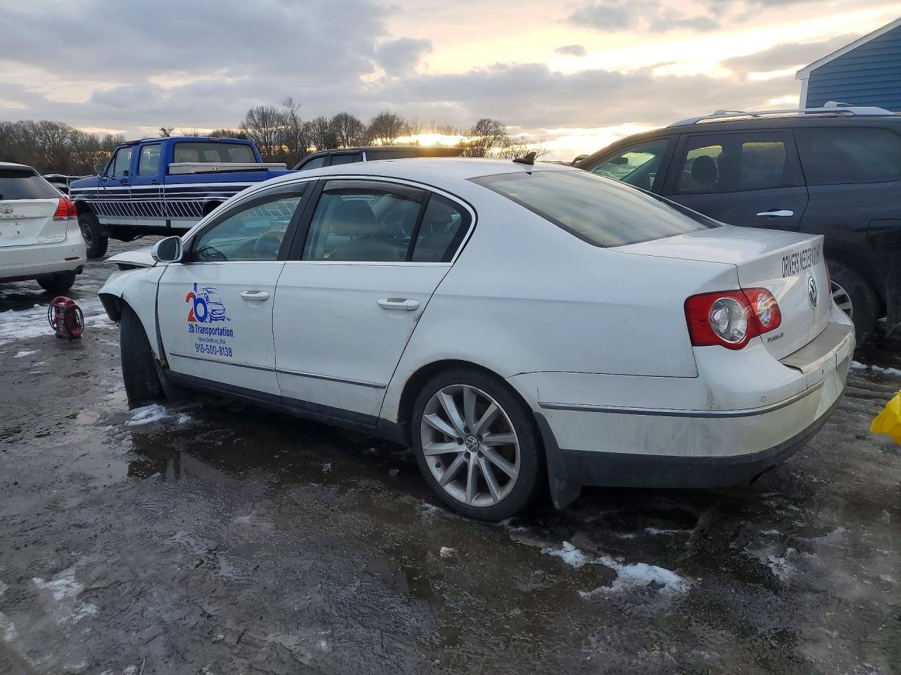 2008 Volkswagen Passat Vr6 4motion White vin: WVWDU73CX8E165864