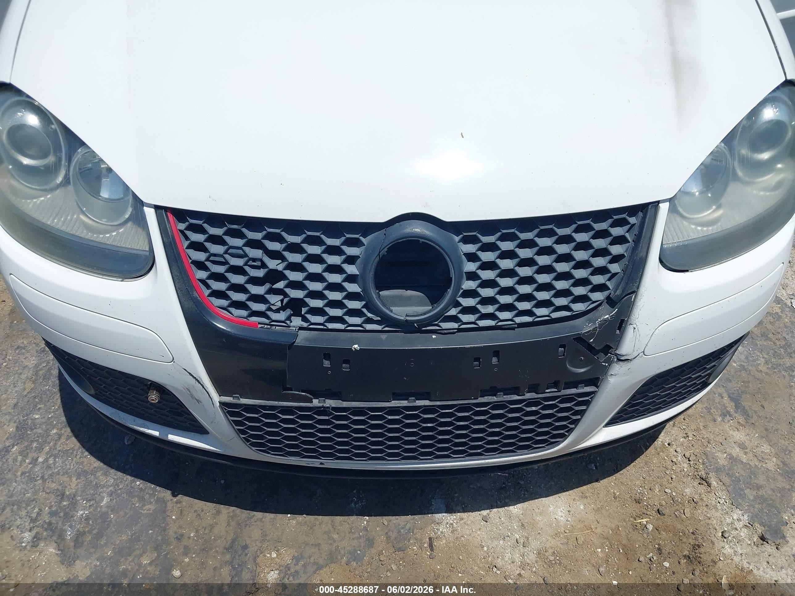2009 Volkswagen Gti 2-door White vin: WVWED71K49W098284