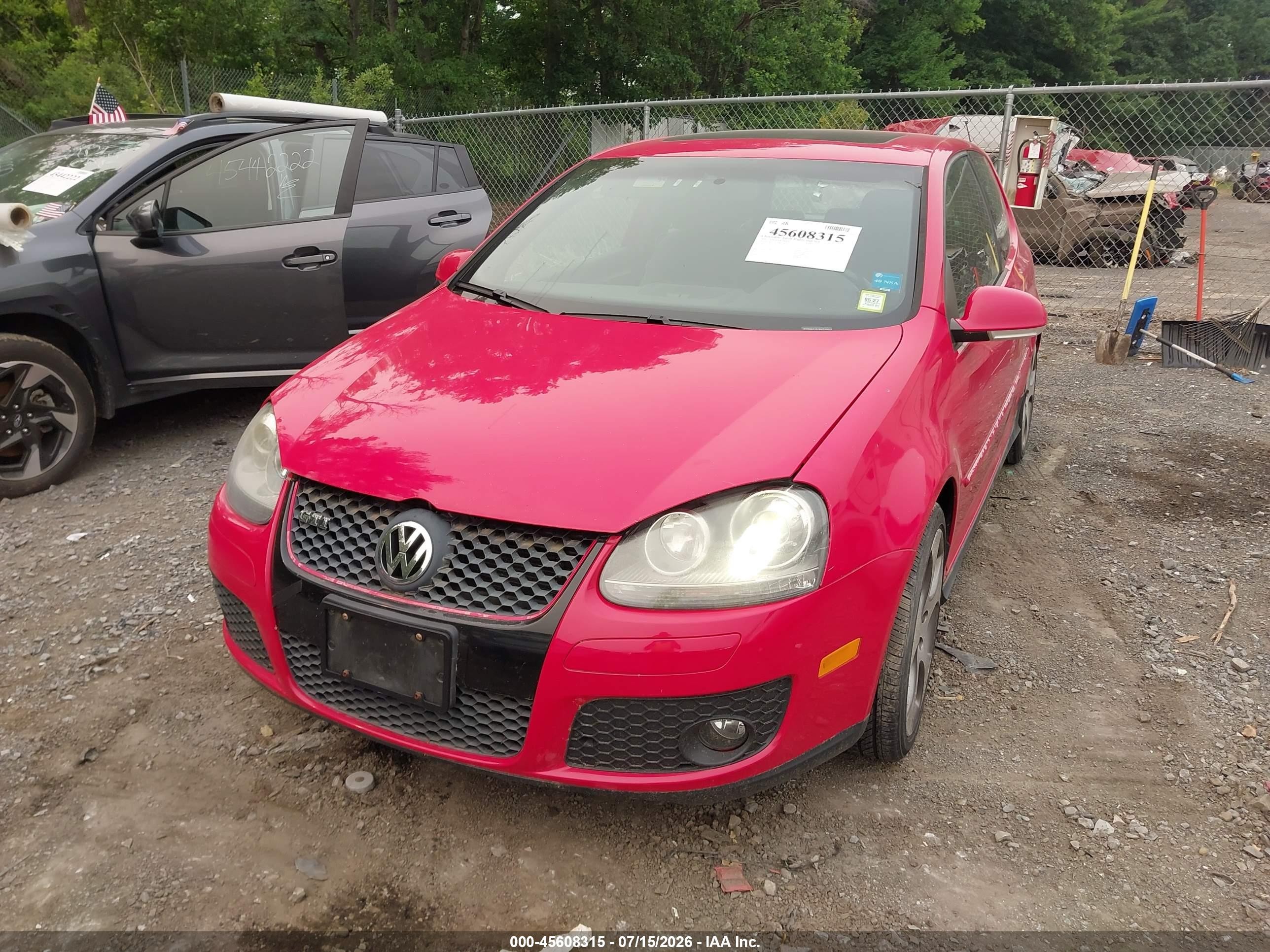 2009 Volkswagen Gti 2-door Red vin: WVWED71K79W133870