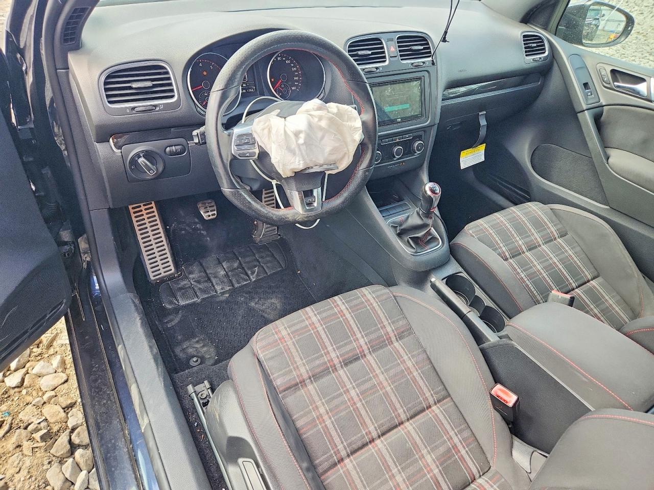 2011 Volkswagen Gti Black vin: WVWED7AJ1BW174878