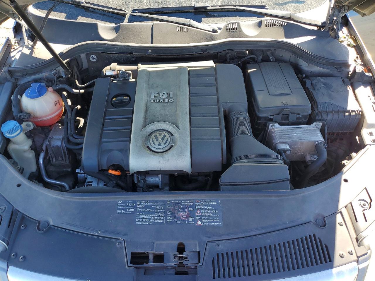 2007 Volkswagen Passat 2.0t Luxury Leather Gray vin: WVWEK73C37P056028