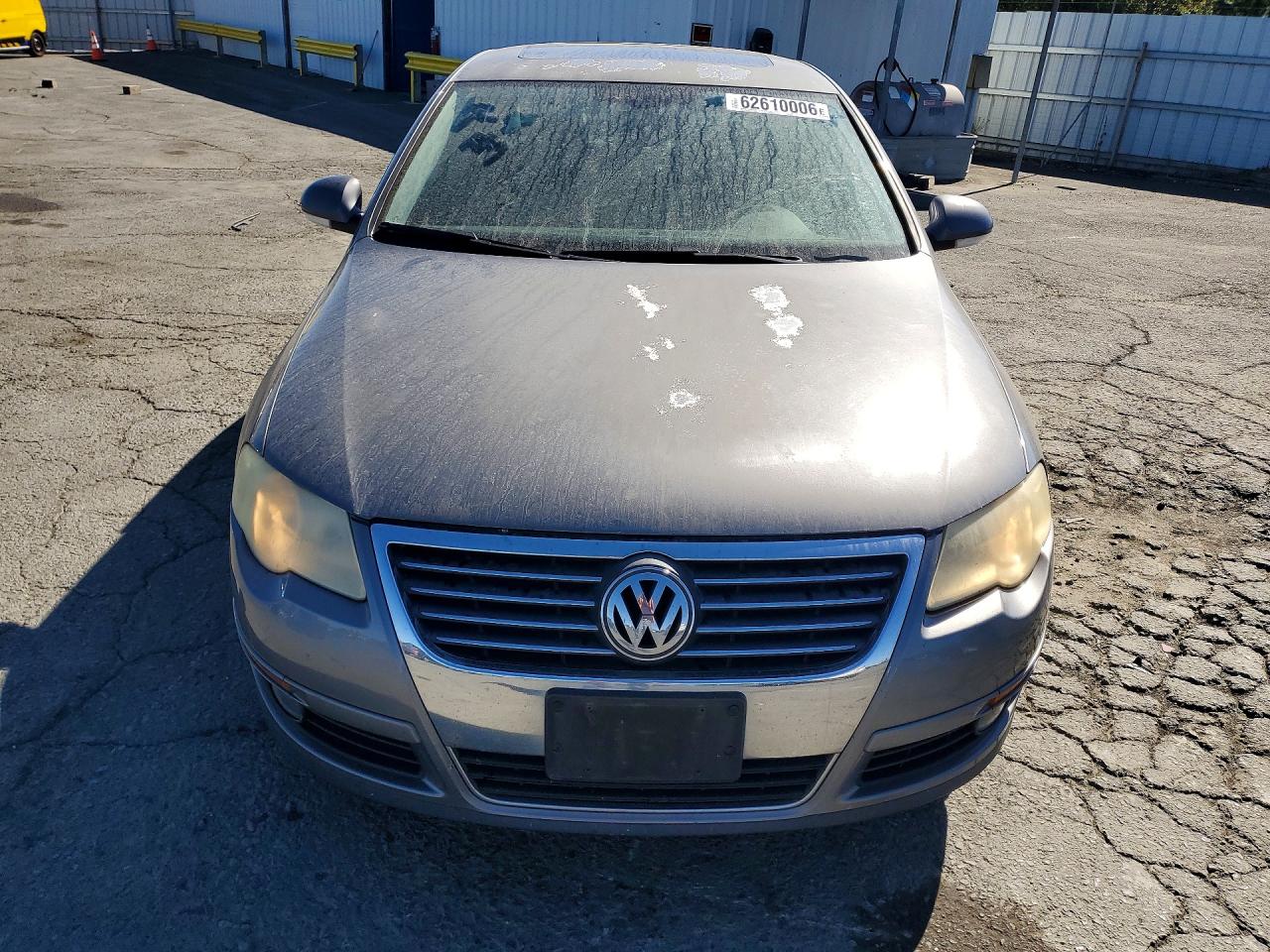 2007 Volkswagen Passat 2.0t Luxury Leather Gray vin: WVWEK73C37P056028