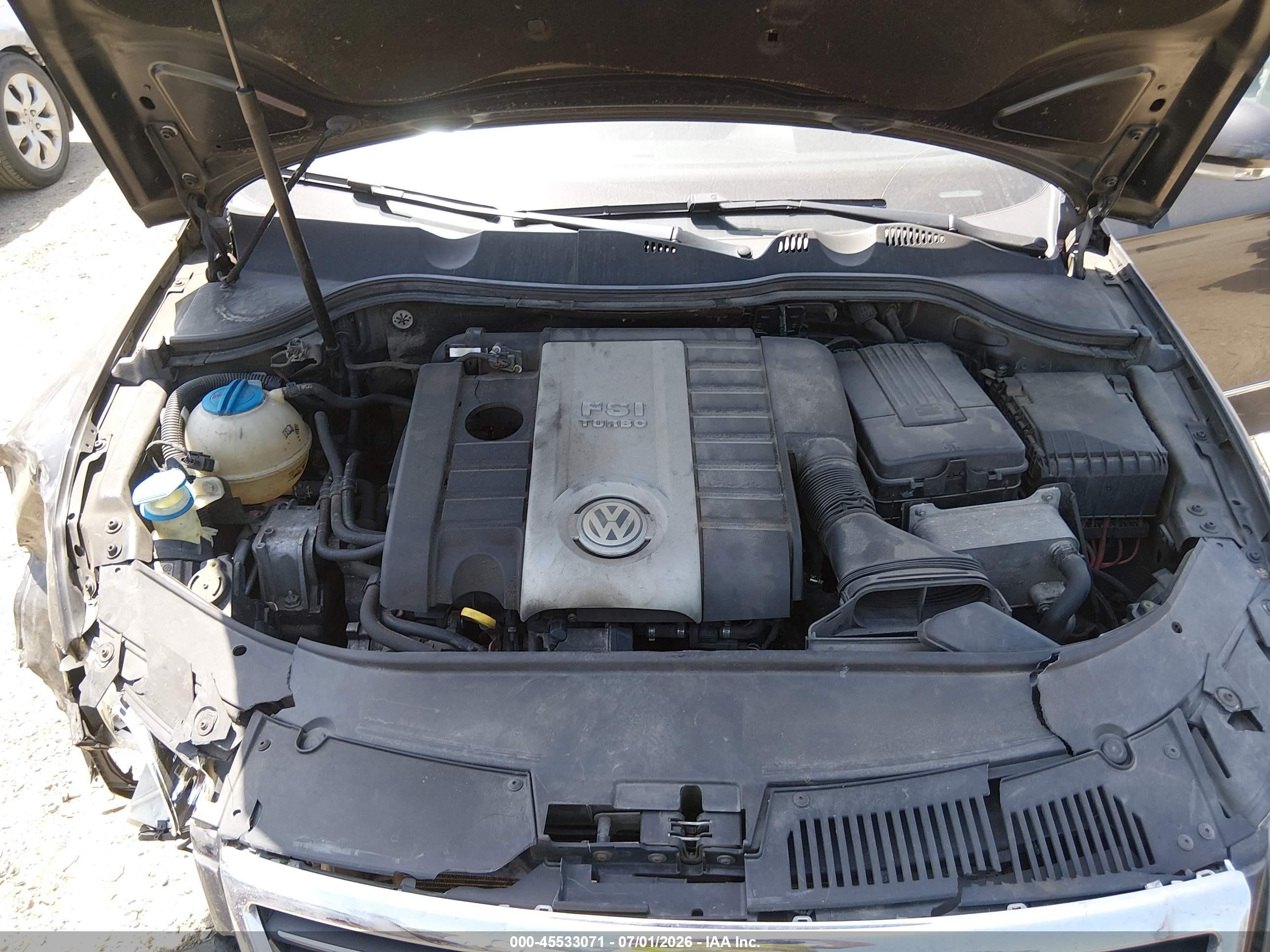 2008 Volkswagen Passat Lux Gray vin: WVWEK73C48E097331