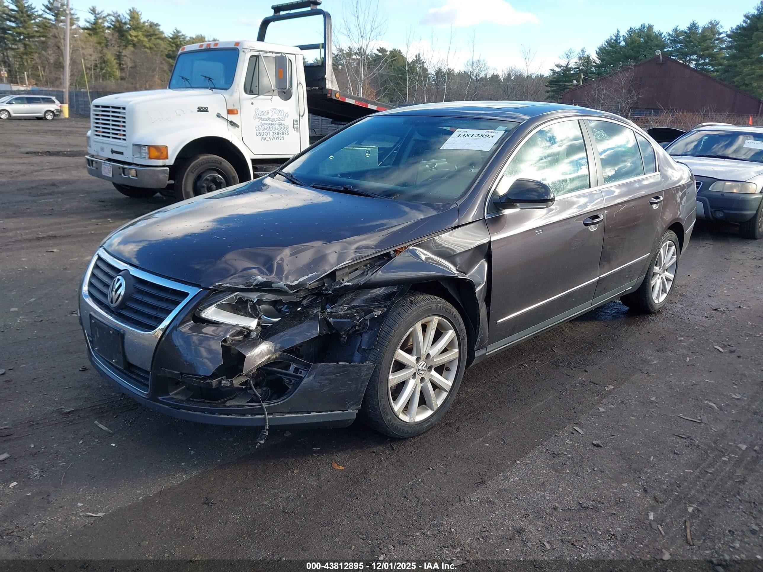 2006 Volkswagen Passat 2.0t Brown vin: WVWEK73C86P058839