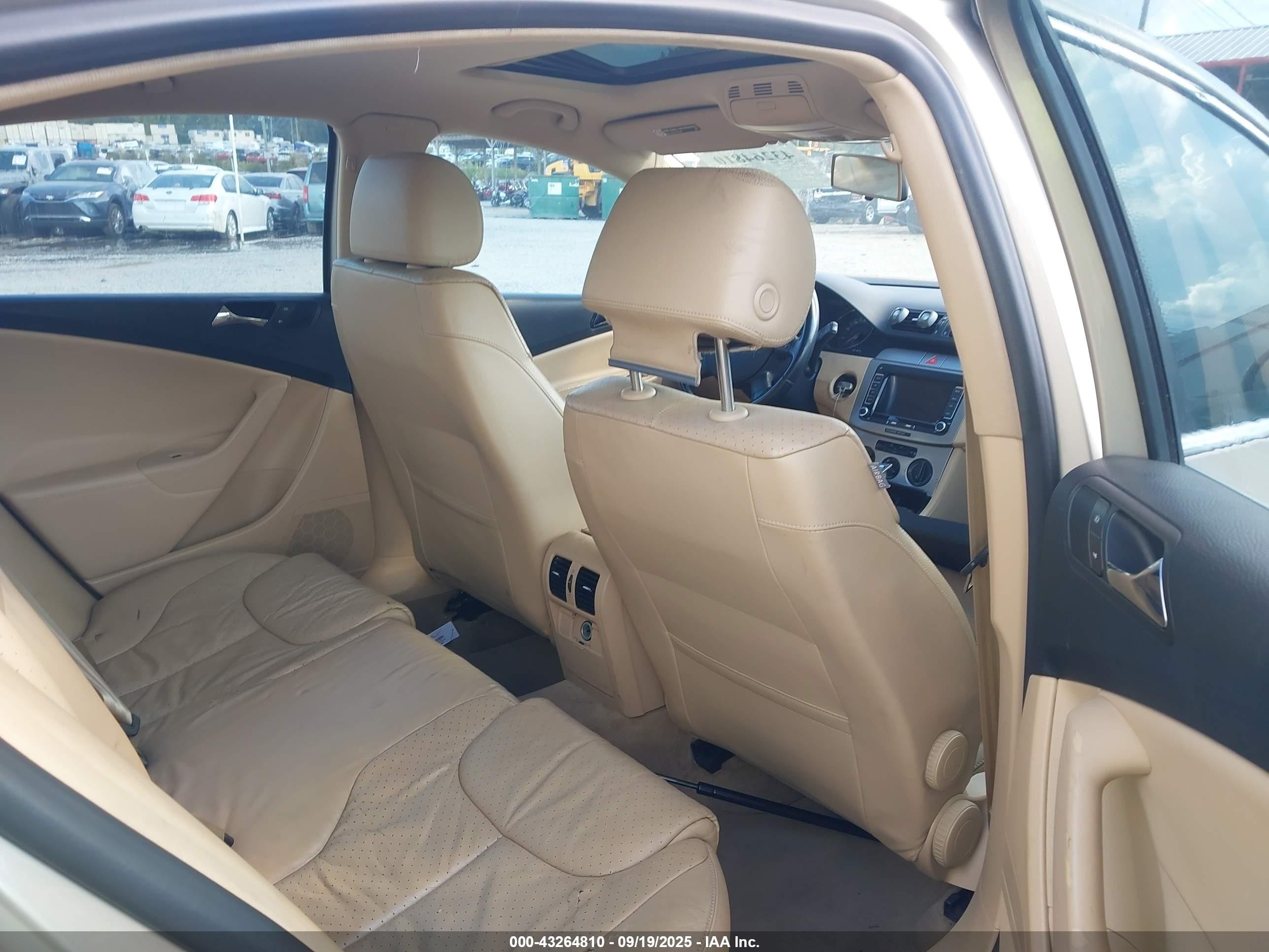 2006 Volkswagen Passat 2.0t Silver vin: WVWEK73C86P189091