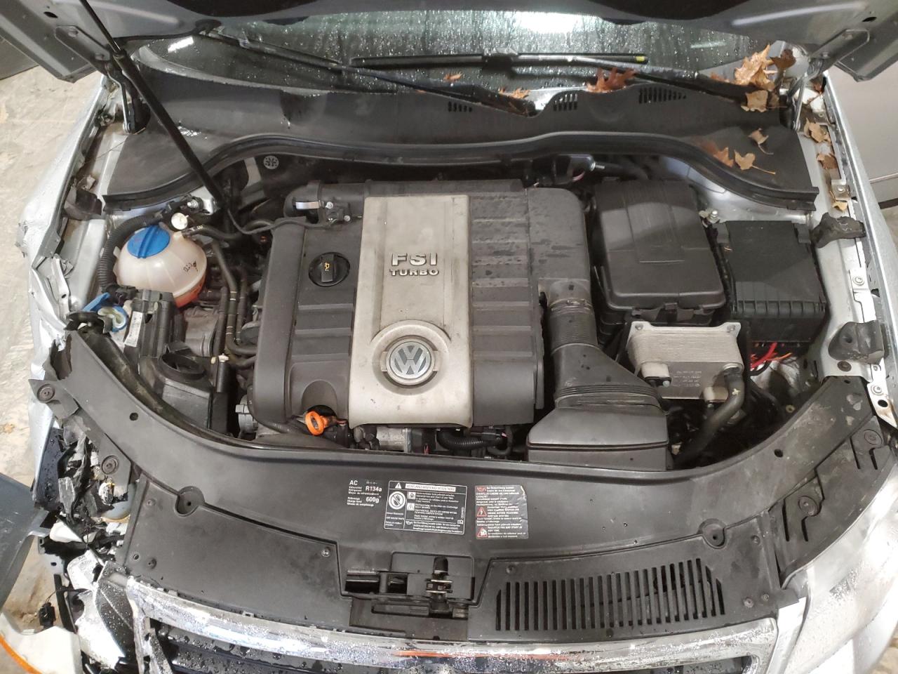 2006 Volkswagen Passat 2.0t Luxury Silver vin: WVWEK73CX6E040774