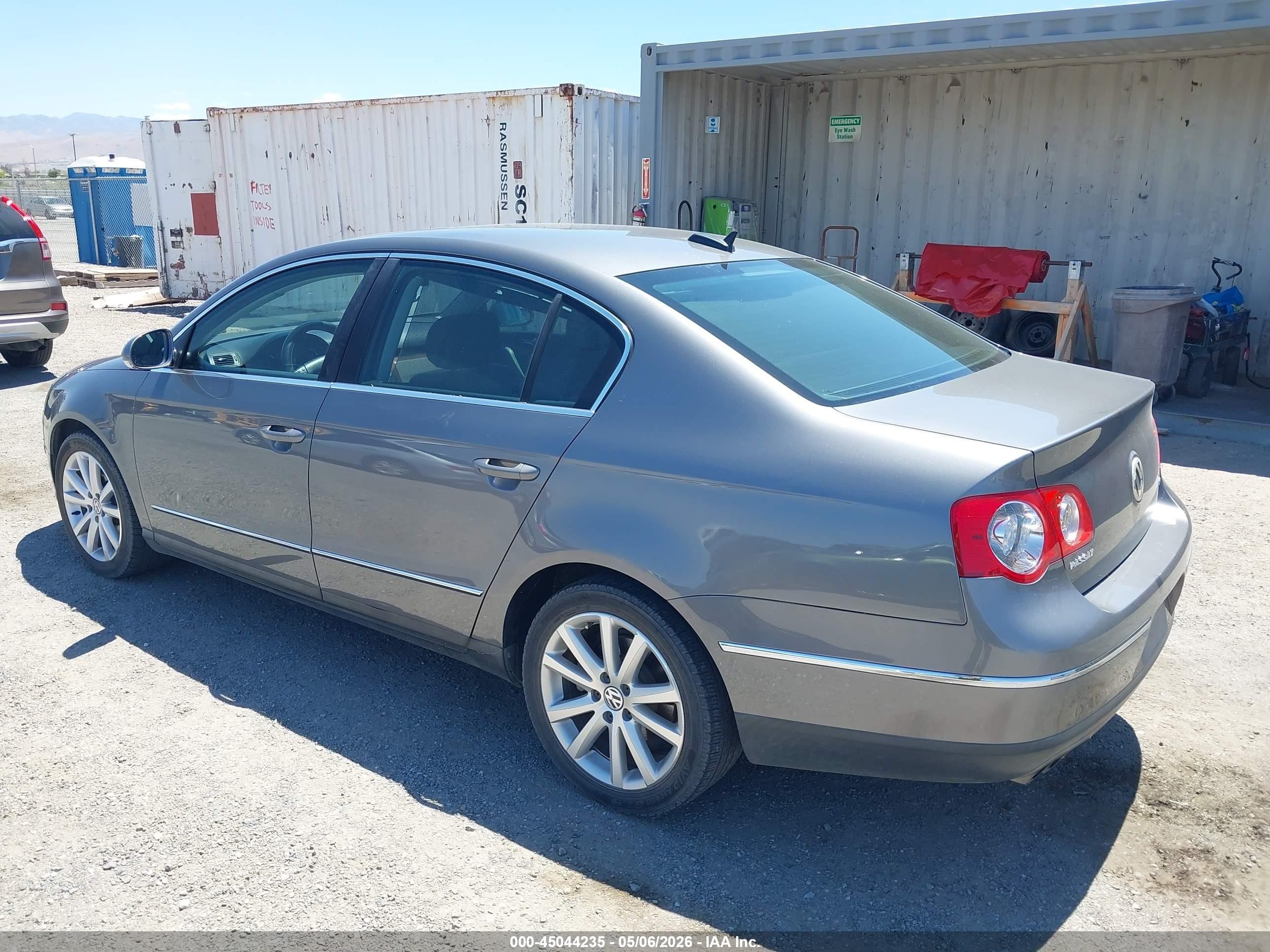 2006 Volkswagen Passat 3.6 Серый vin: WVWEU73C56P073244