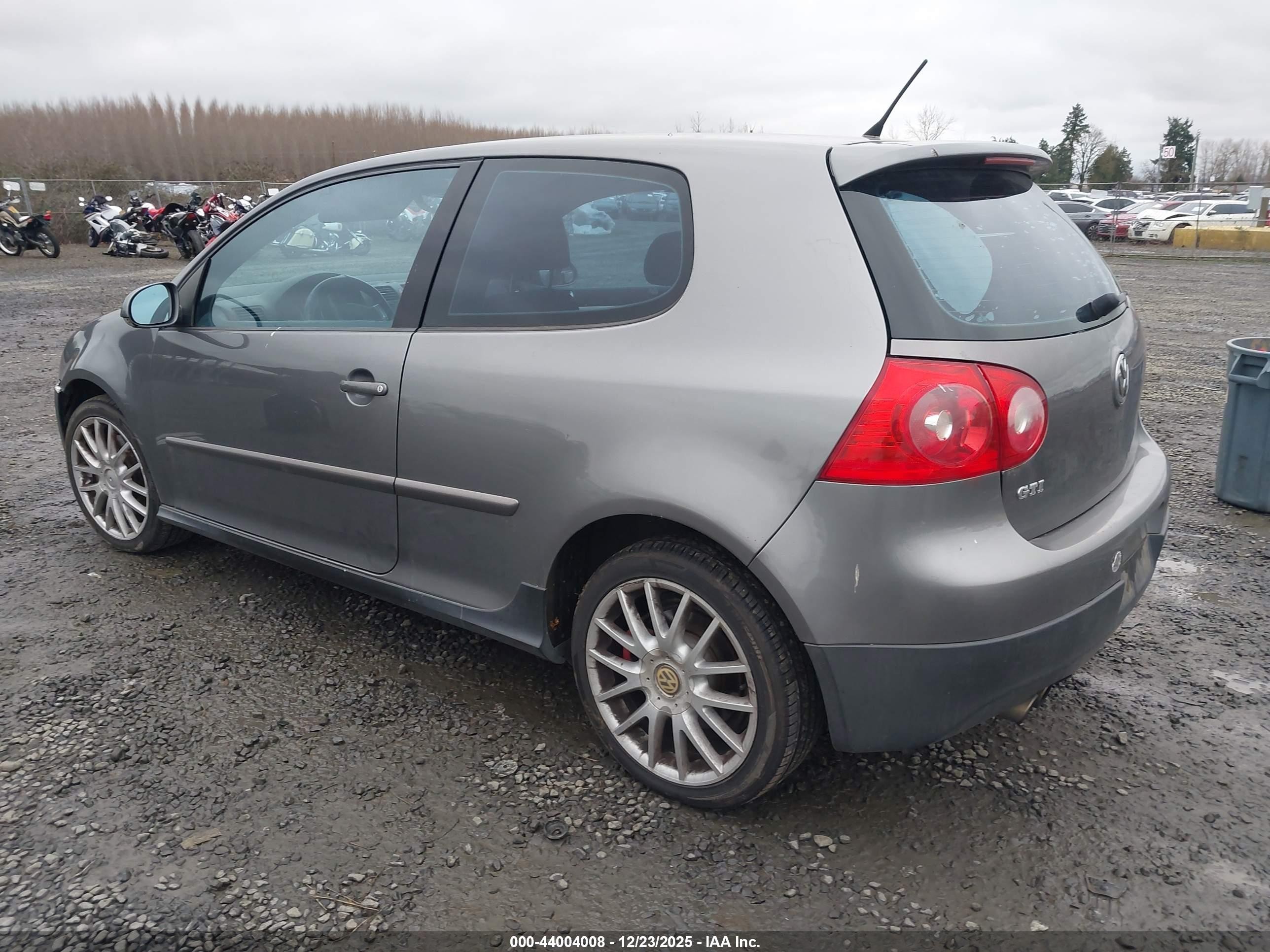 2006 Volkswagen Gti 2-door Silver vin: WVWEV71K06W088182