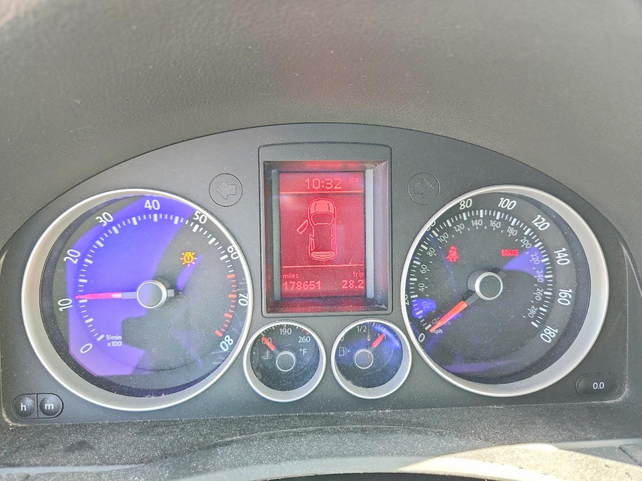 2008 Volkswagen Gti White vin: WVWEV71K08W054312