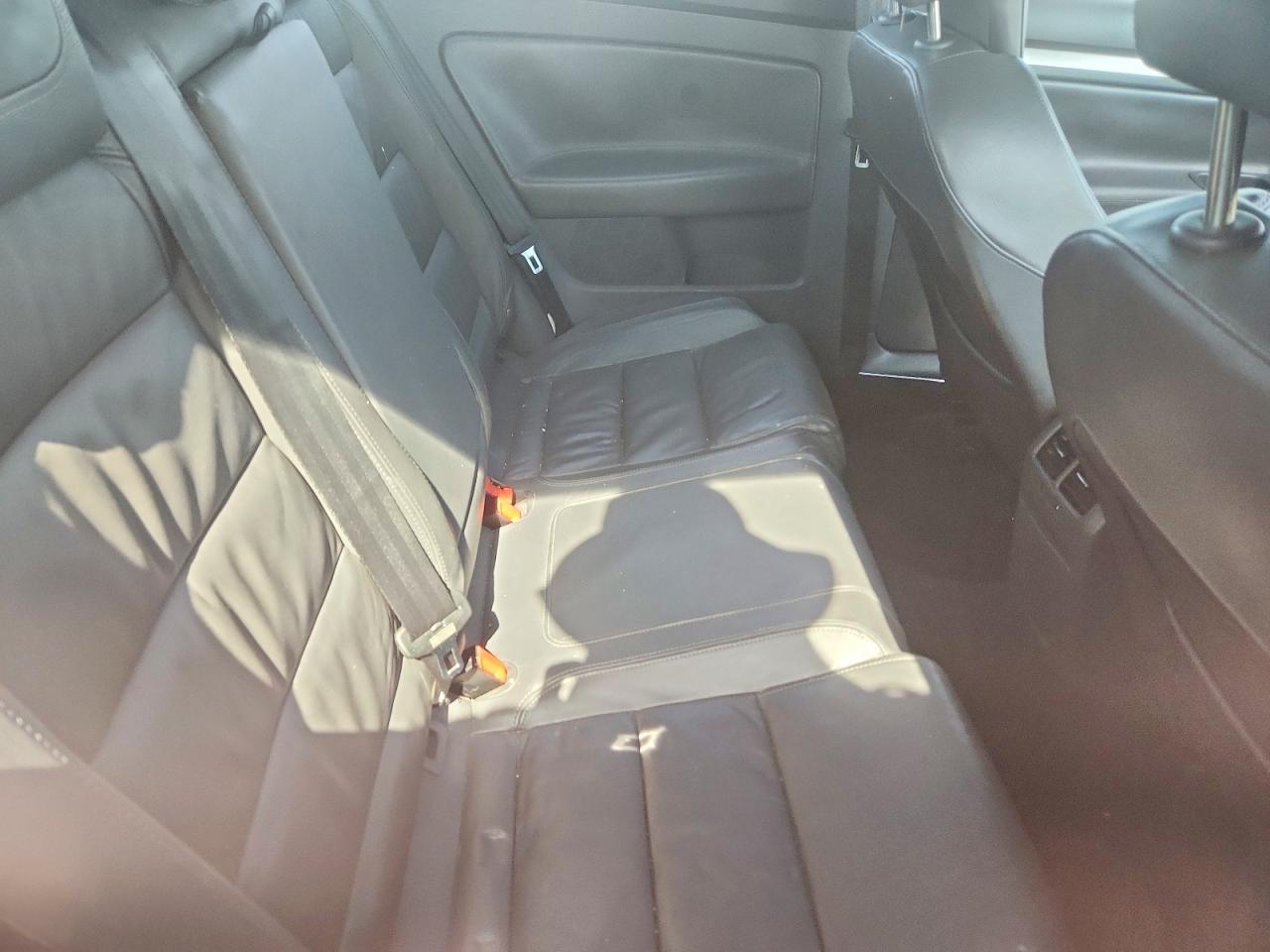 2008 Volkswagen Gti White vin: WVWEV71K08W054312