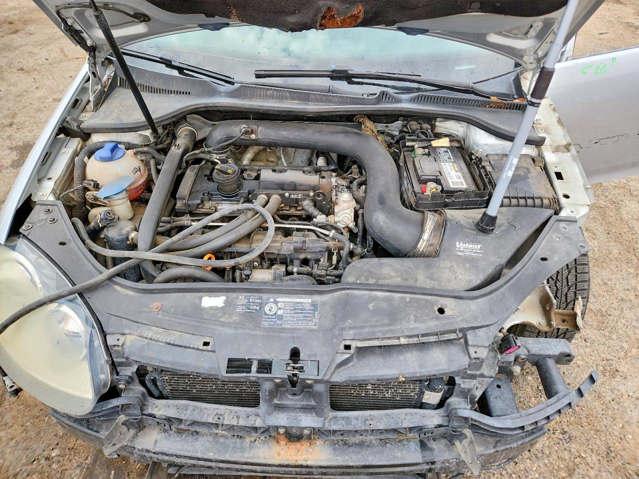 2007 Volkswagen New Gti Silver vin: WVWEV71K17W009751
