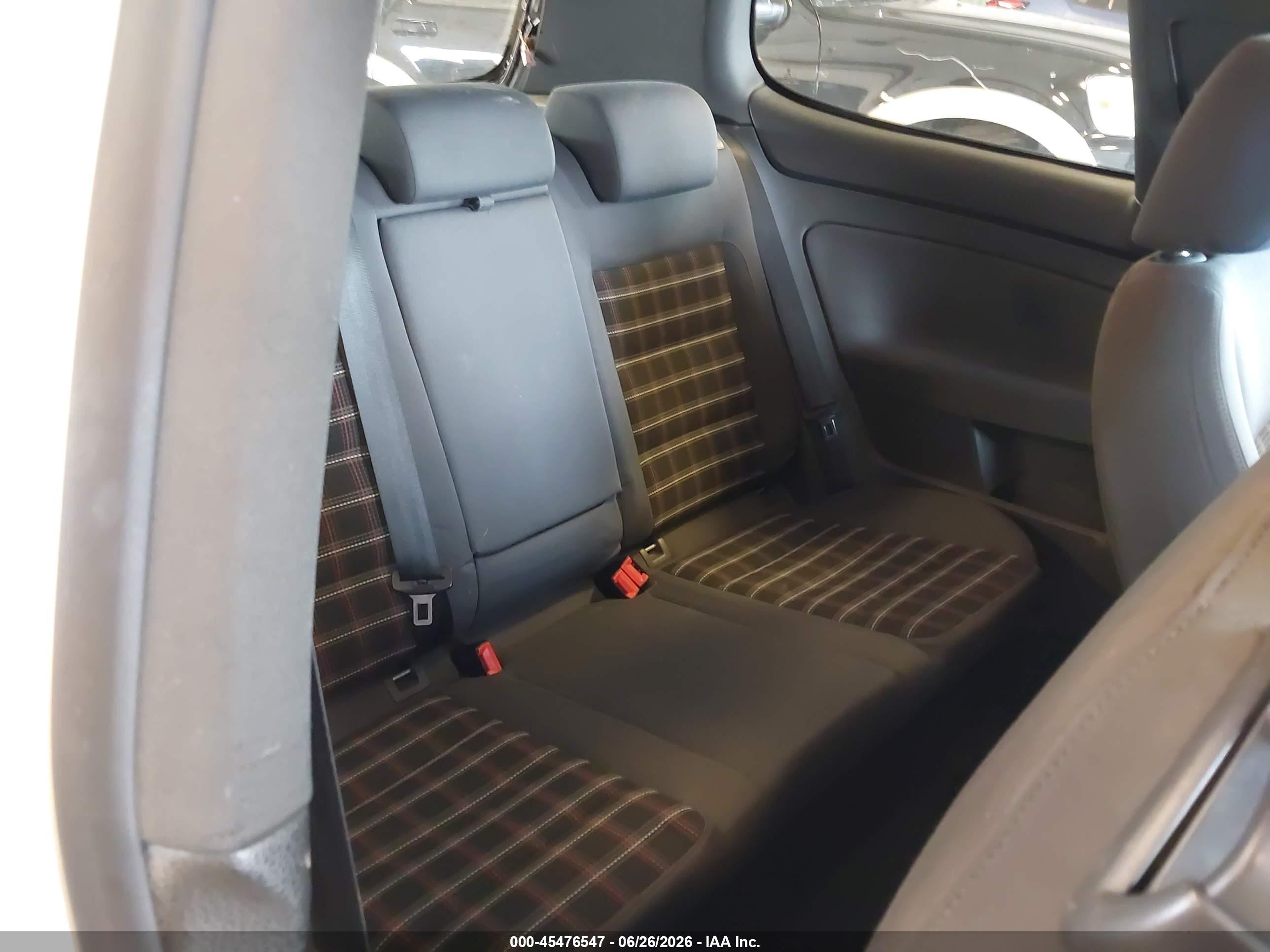 2009 Volkswagen Gti 2-door White vin: WVWEV71K29W031566