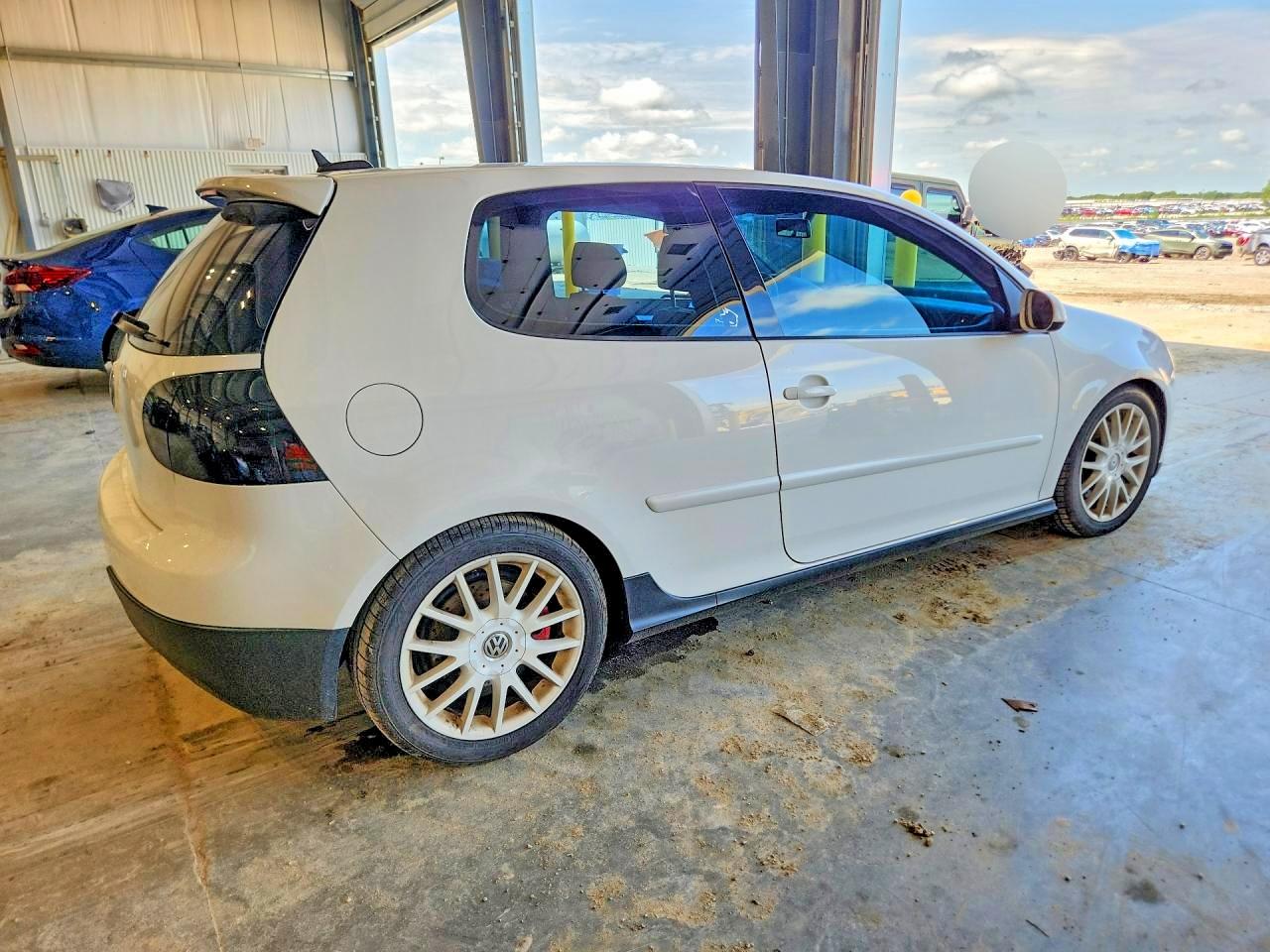 2006 Volkswagen New Gti White vin: WVWEV71K36W099631
