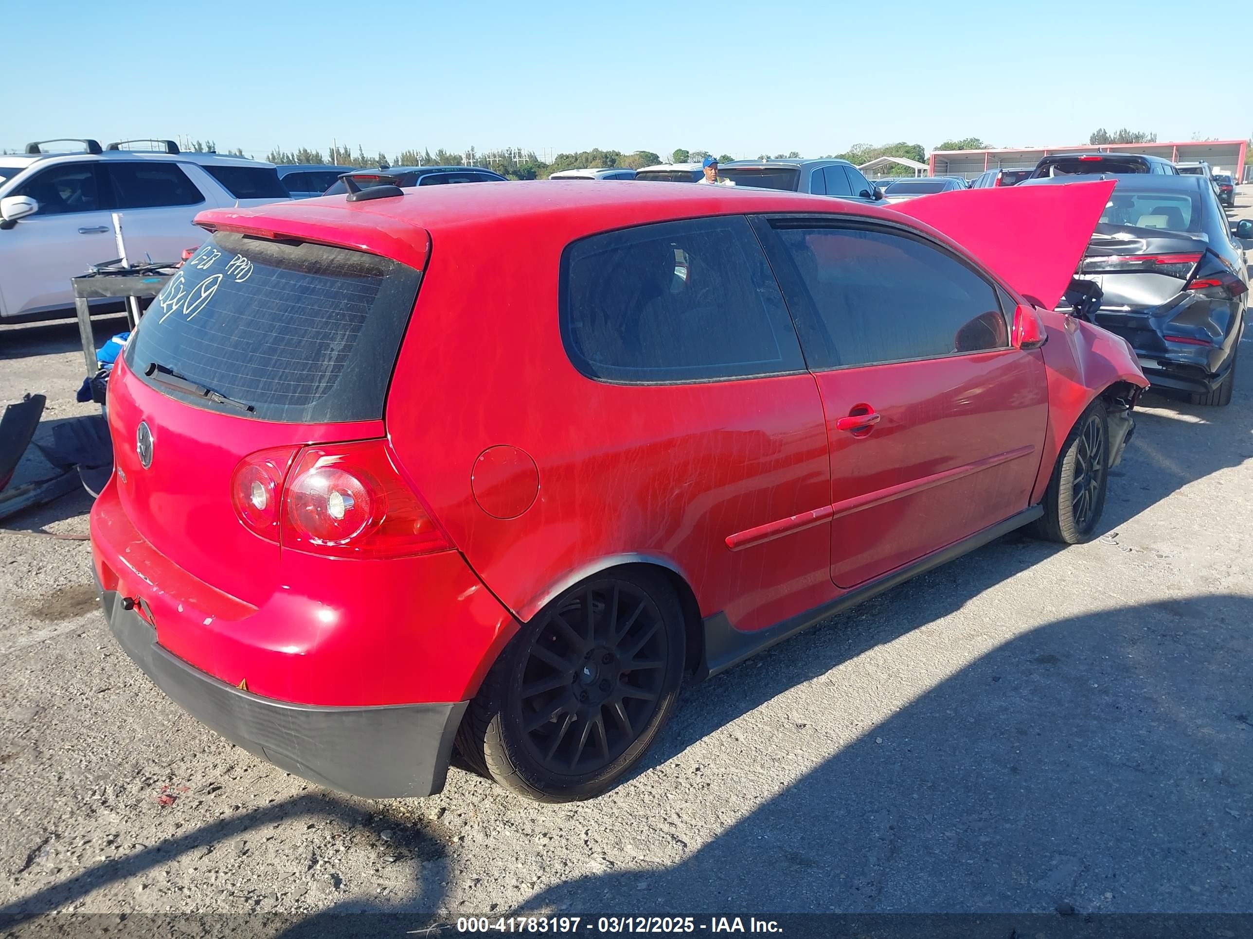 2006 Volkswagen Gti 2-door Red vin: WVWEV71K46W095524