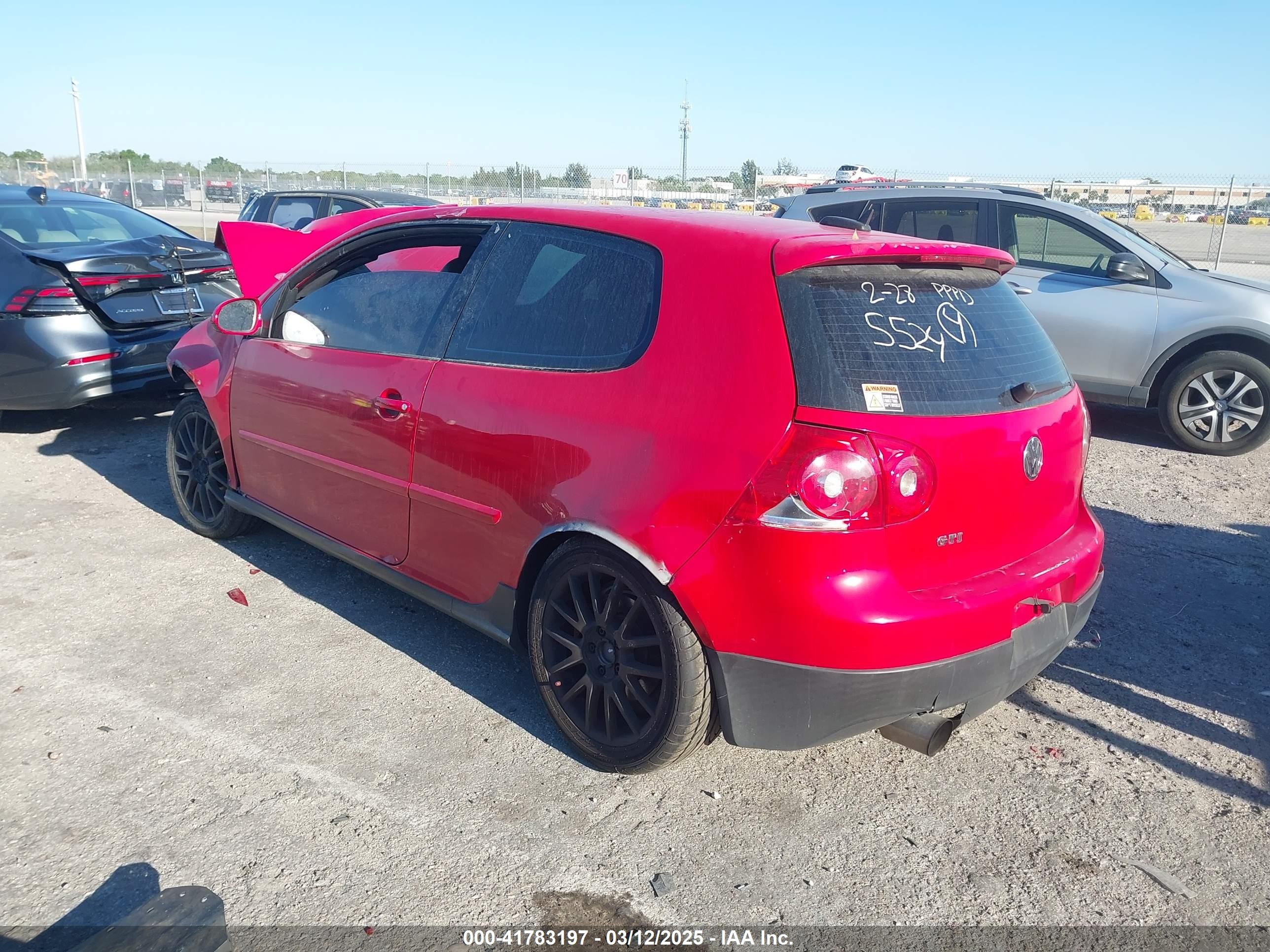 2006 Volkswagen Gti 2-door Red vin: WVWEV71K46W095524