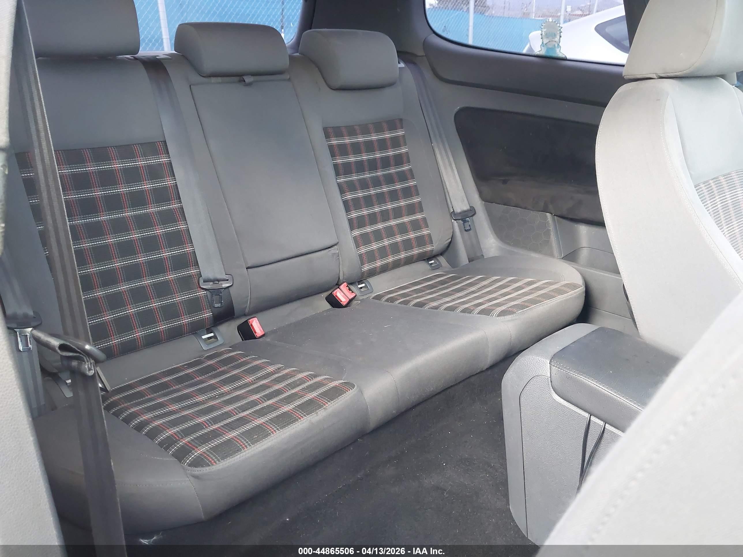 2009 Volkswagen Gti 2-door Blue vin: WVWEV71K49W141776
