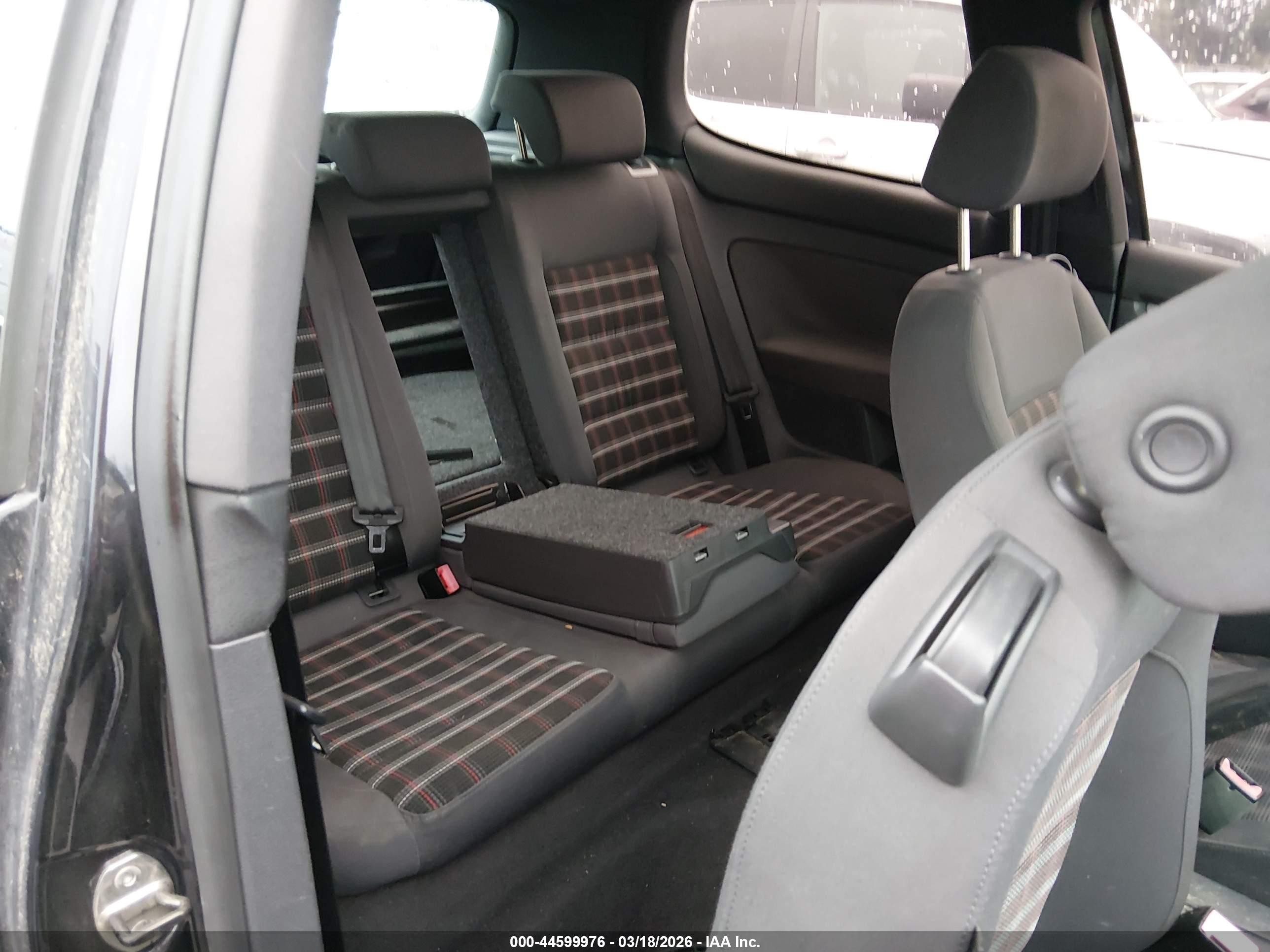 2006 Volkswagen Gti 2-door Черный vin: WVWEV71K56W110712