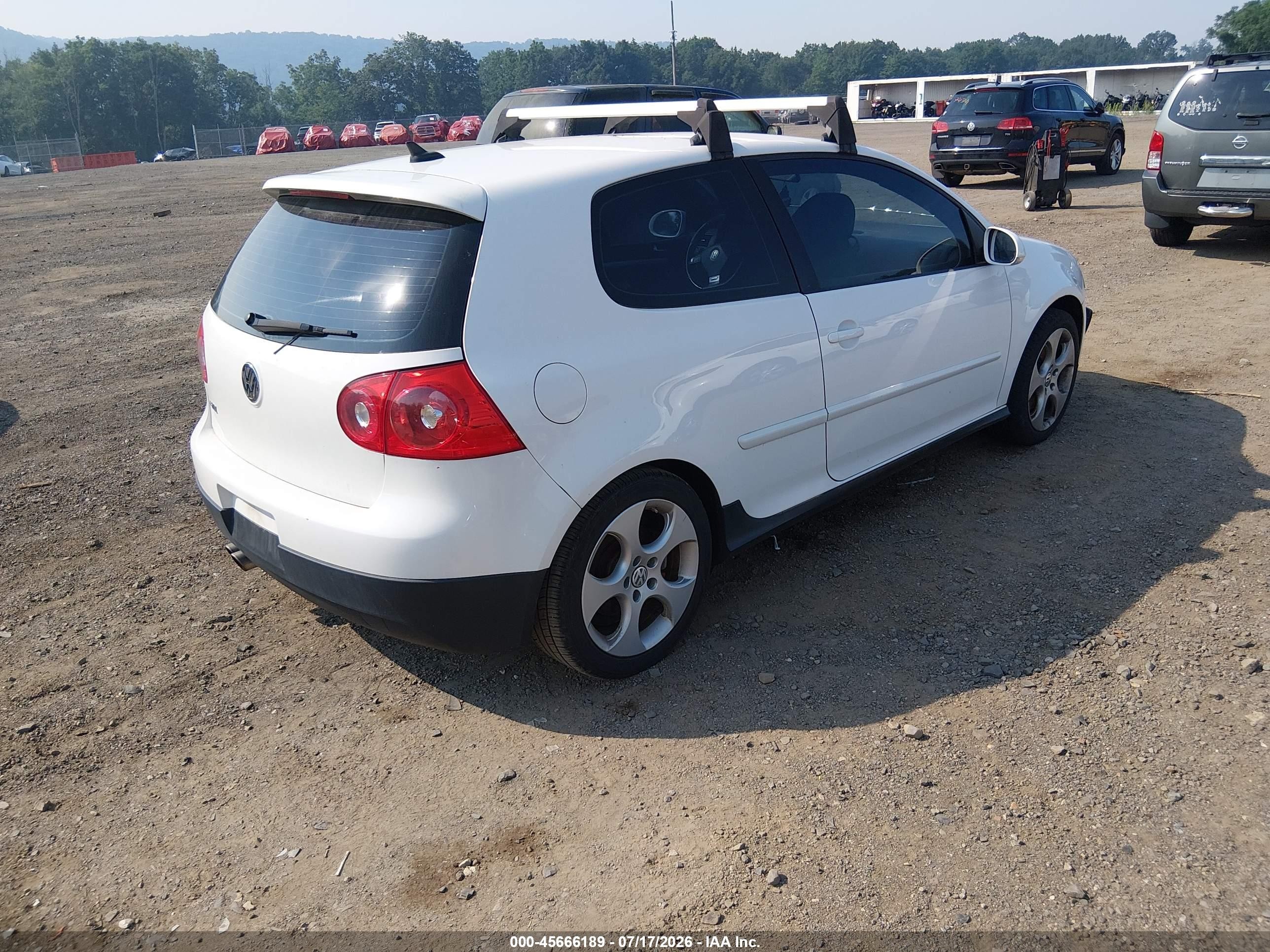 2009 Volkswagen Gti 2-door White vin: WVWEV71K59W102937