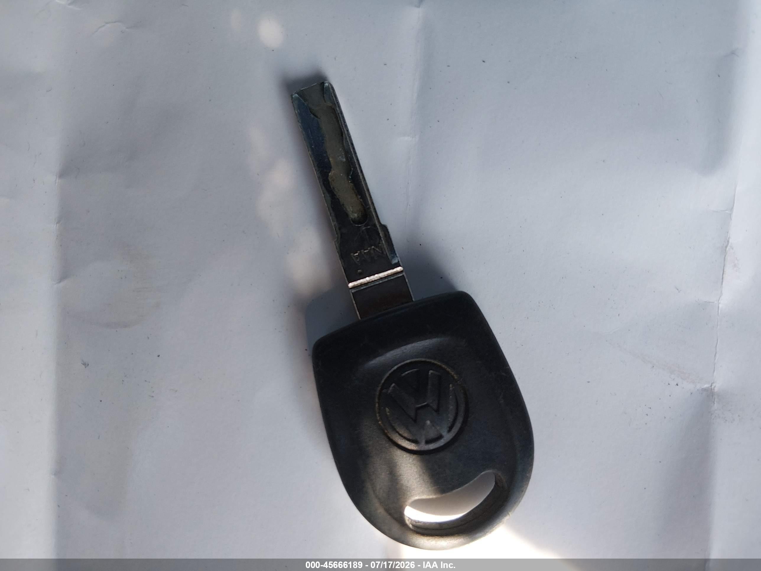 2009 Volkswagen Gti 2-door White vin: WVWEV71K59W102937