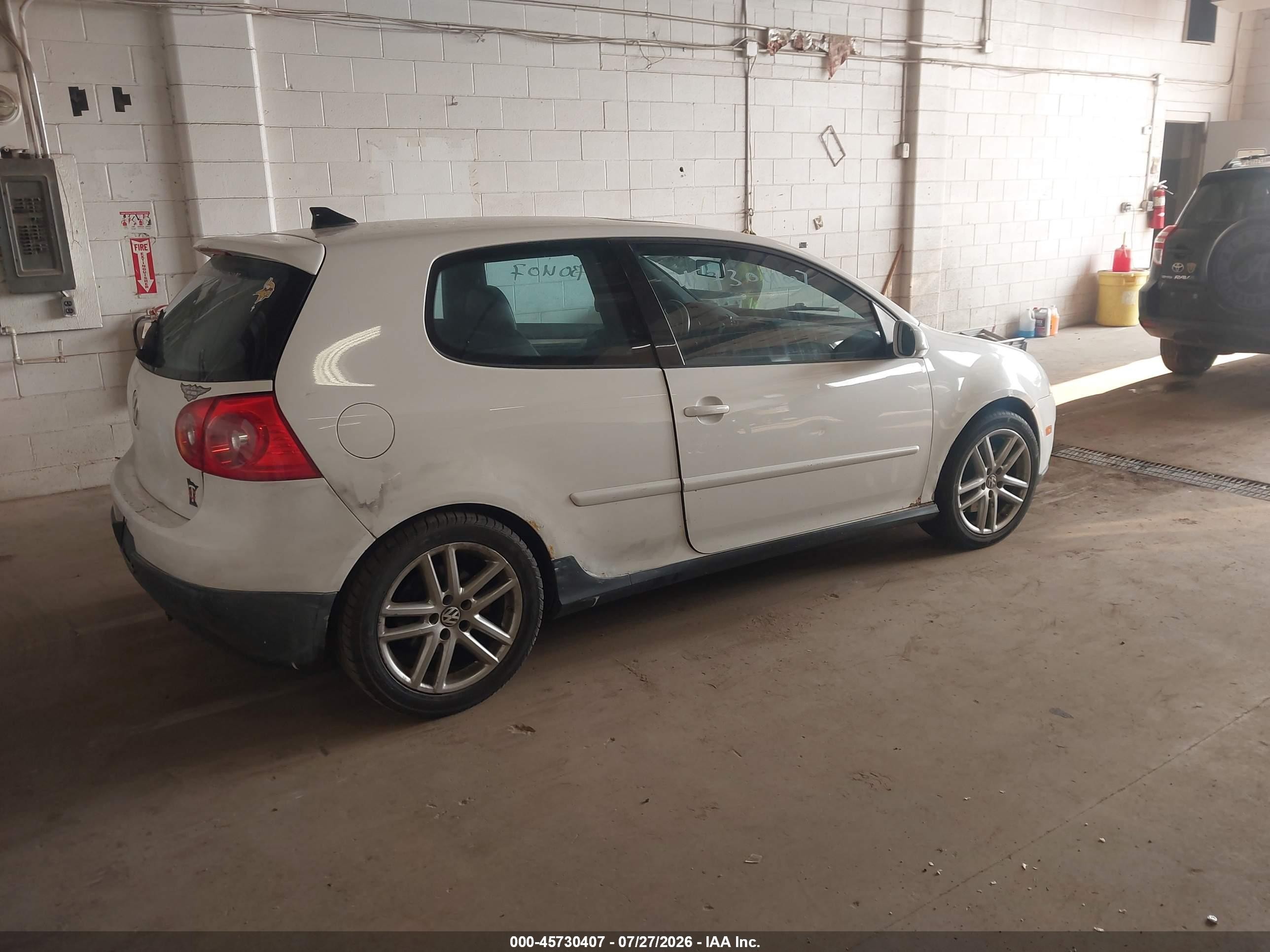 2006 Volkswagen Gti 2-door White vin: WVWEV71K86W070853