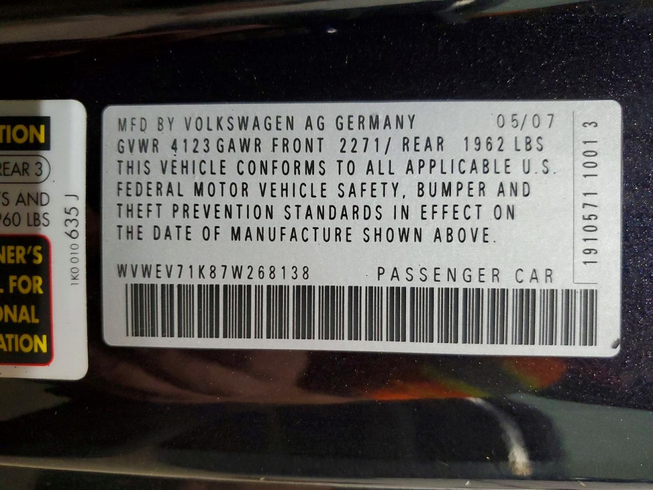 2007 Volkswagen New Gti Black vin: WVWEV71K87W268138
