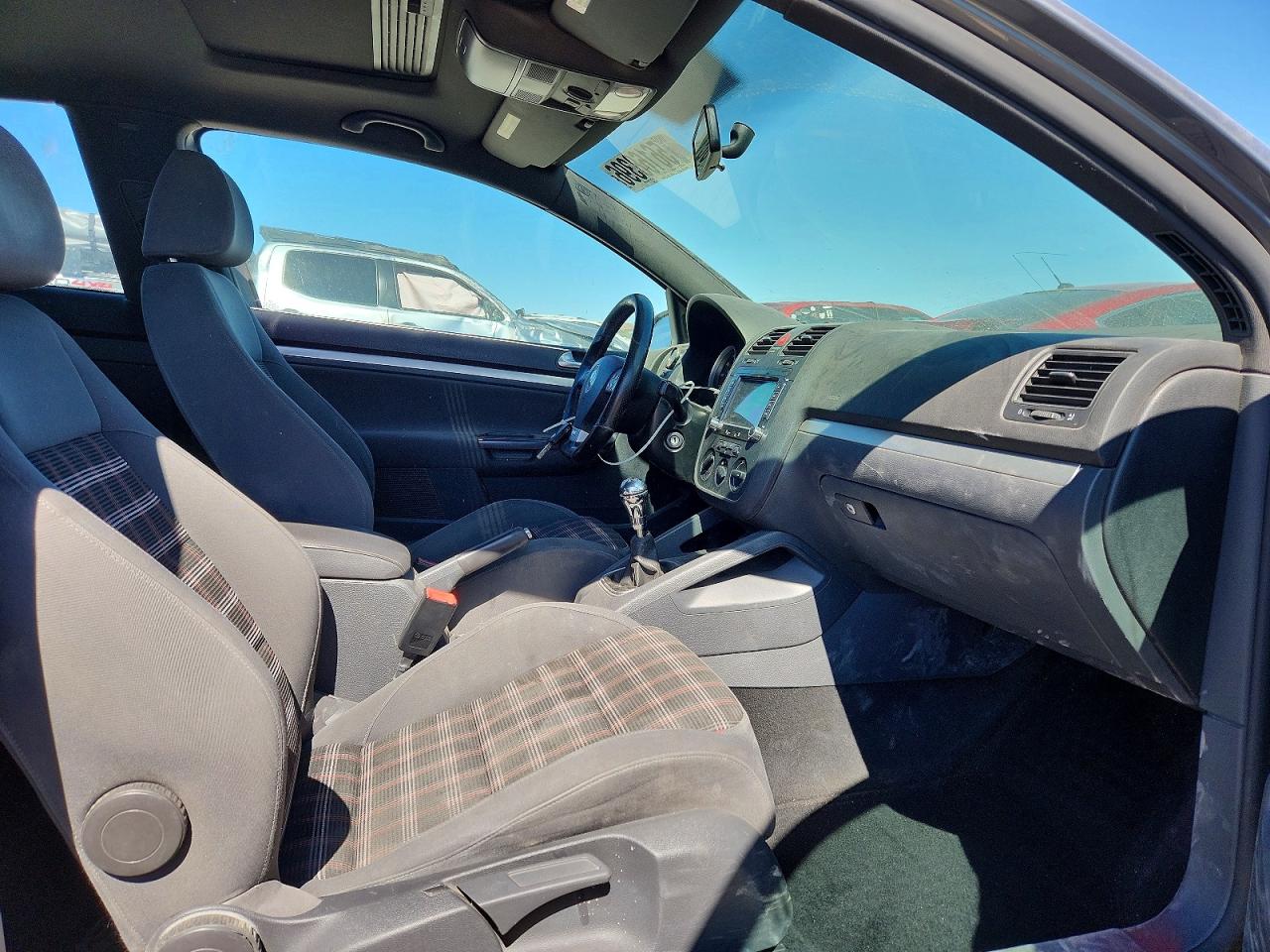 2008 Volkswagen Gti Gray vin: WVWEV71K88W260798
