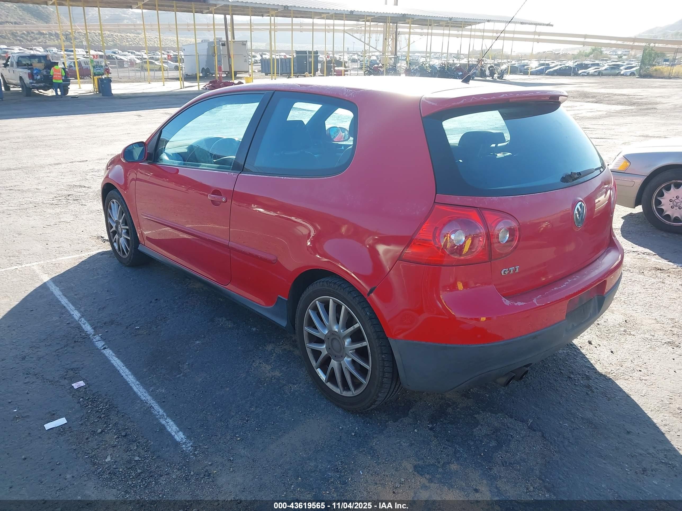 2006 Volkswagen Gti 2-door Red vin: WVWEV71K96W088553