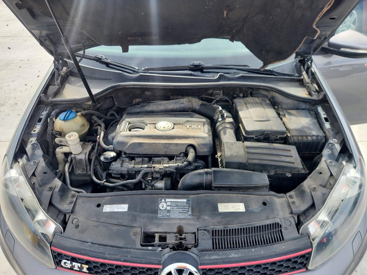2011 Volkswagen Gti Gray vin: WVWEV7AJ1BW212364