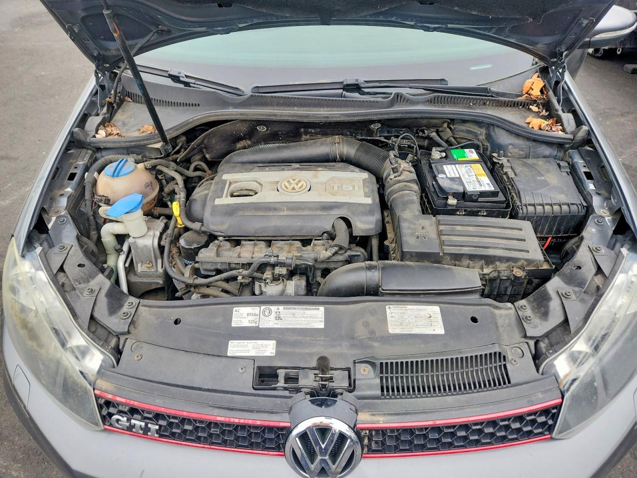 2012 Volkswagen Gti Silver vin: WVWEV7AJ2CW229840