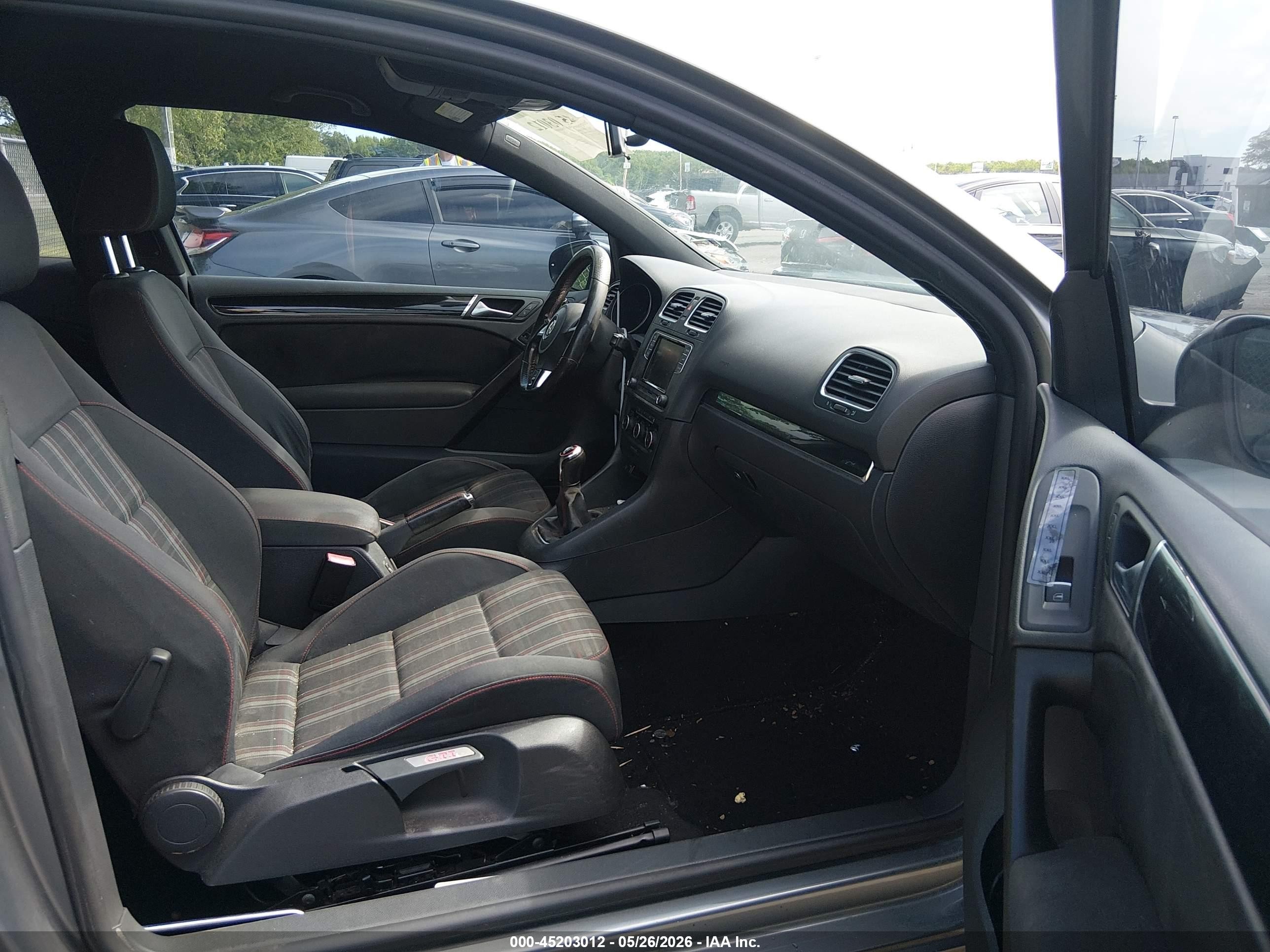 2011 Volkswagen Gti 2-door Gray vin: WVWEV7AJ6BW226907
