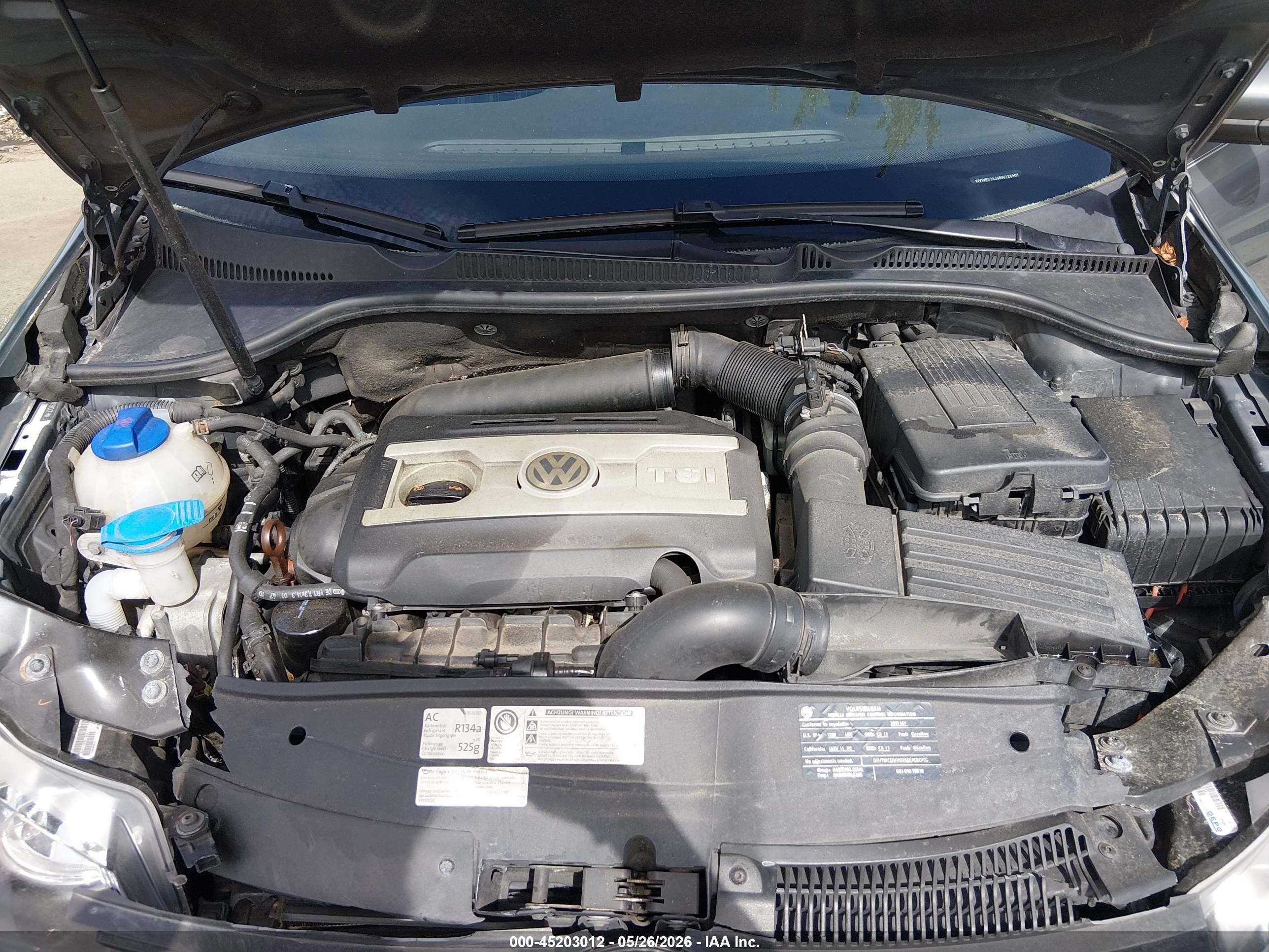 2011 Volkswagen Gti 2-door Gray vin: WVWEV7AJ6BW226907