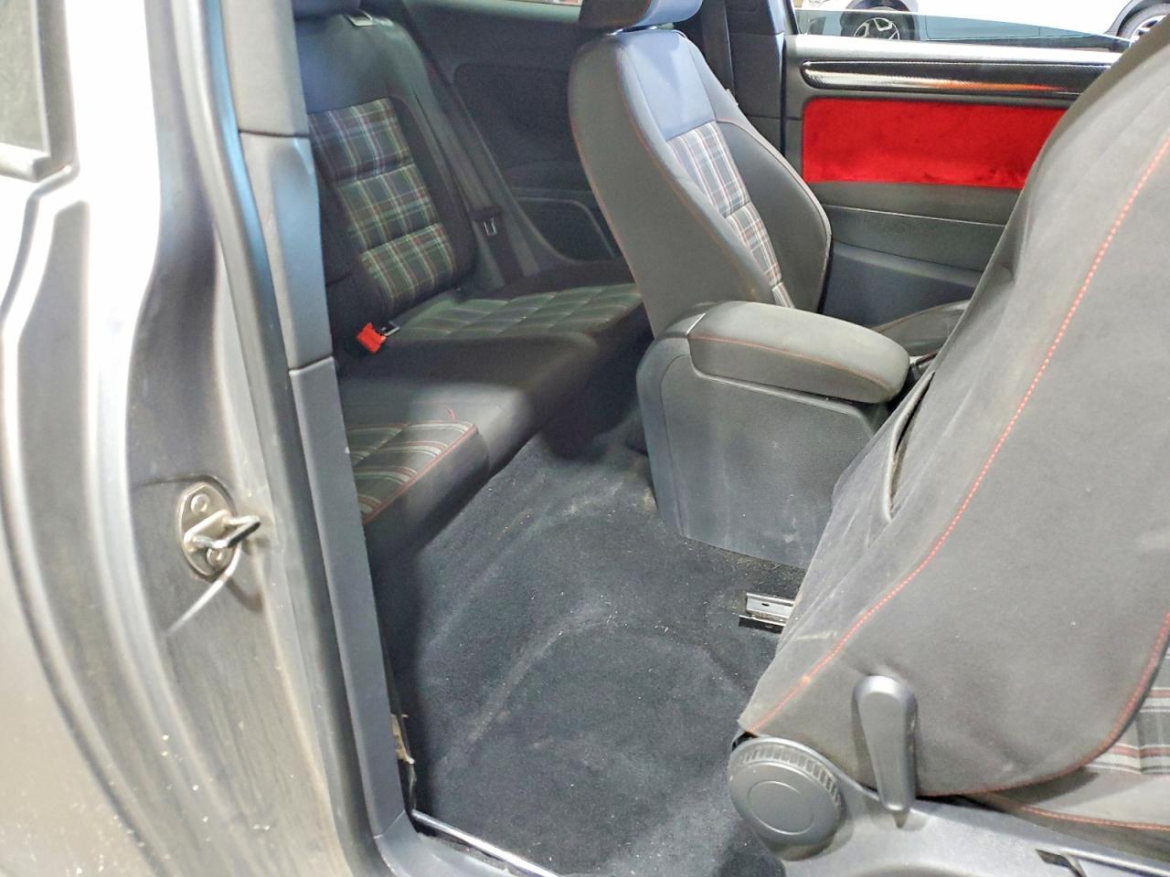 2011 Volkswagen Gti Gray vin: WVWEV7AJ7BW111149