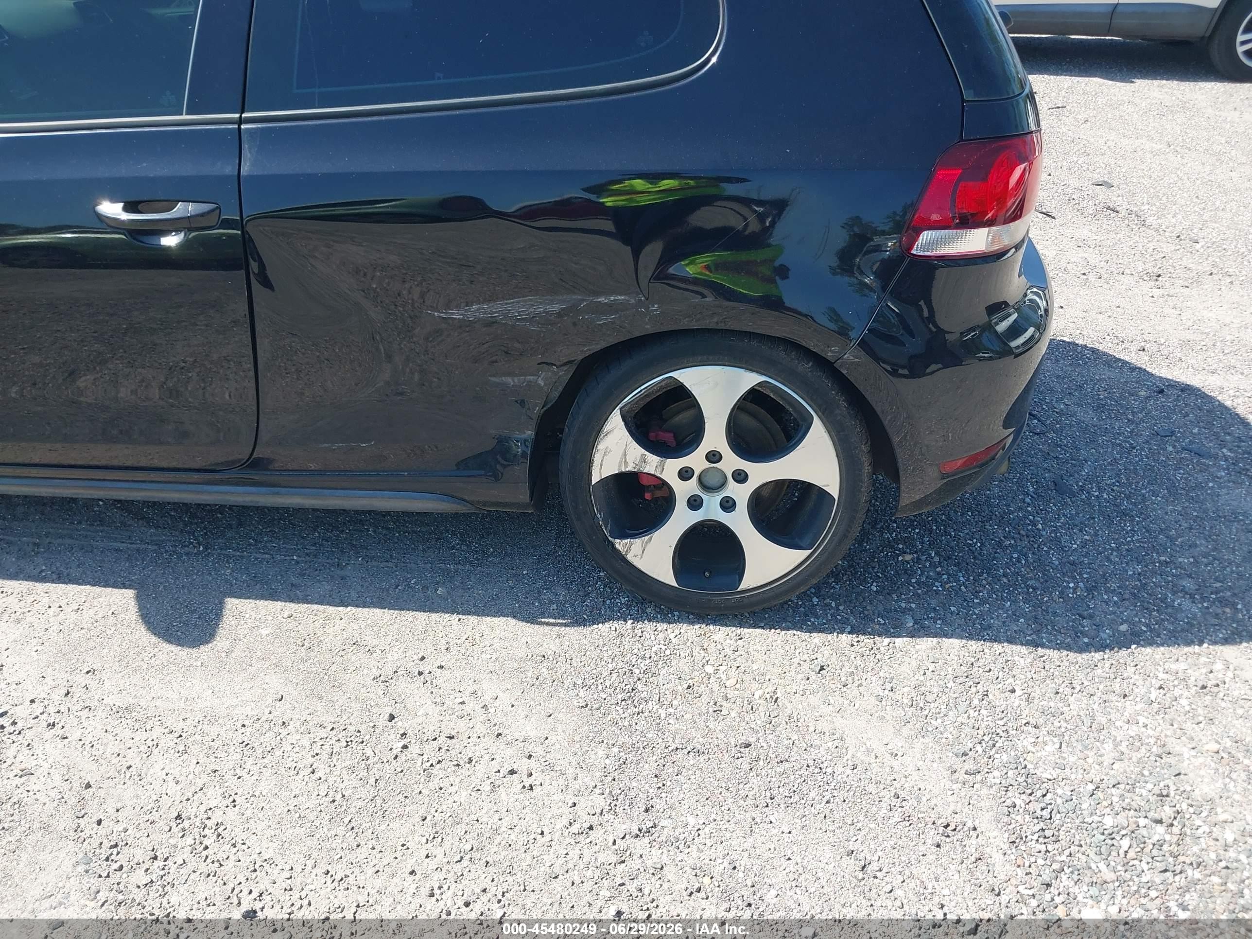 2013 Volkswagen Gti 2-door Black vin: WVWEV7AJ7DW127032