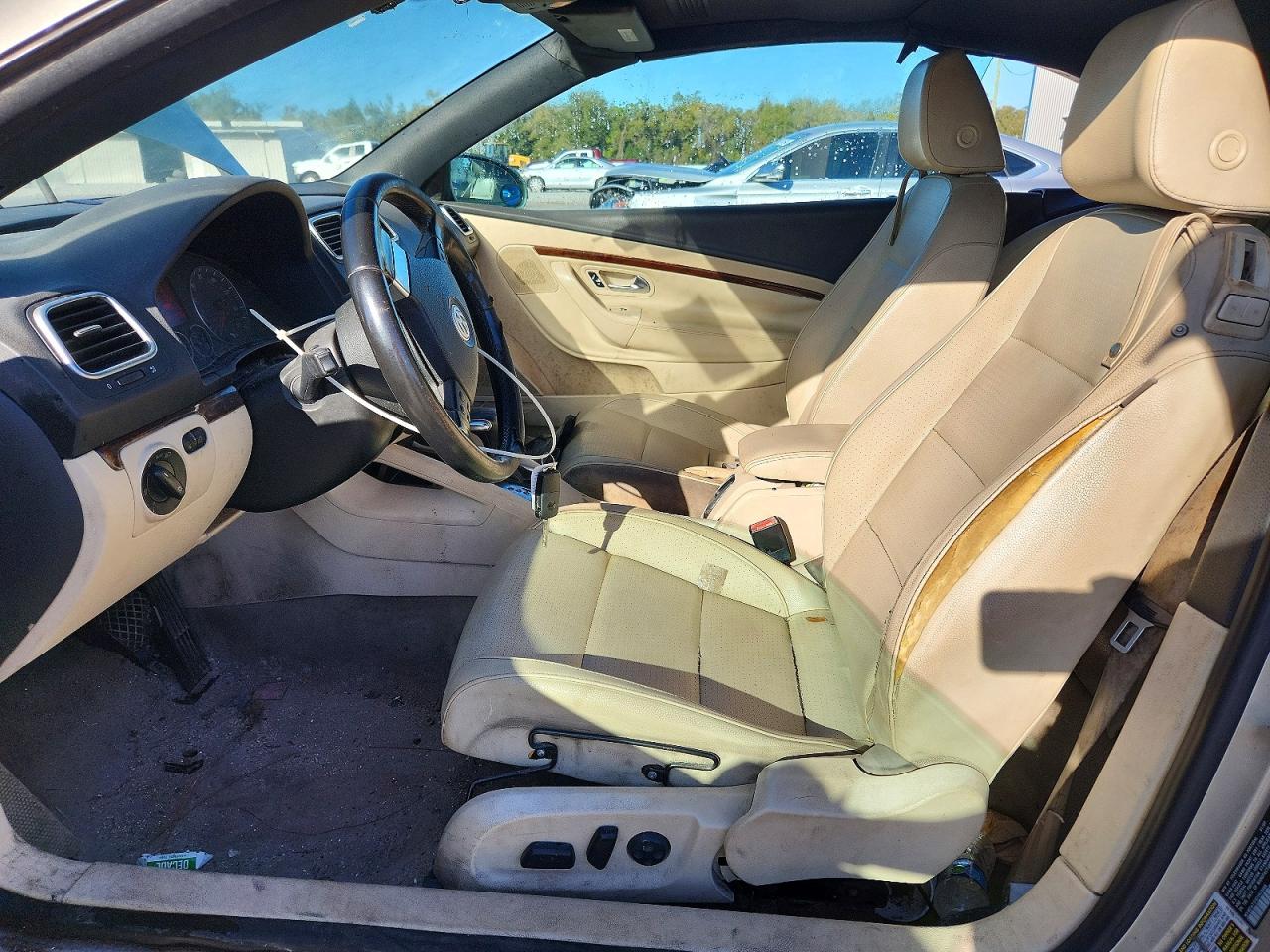 2007 Volkswagen Eos 2.0t Luxury Gold vin: WVWFA71F07V032088
