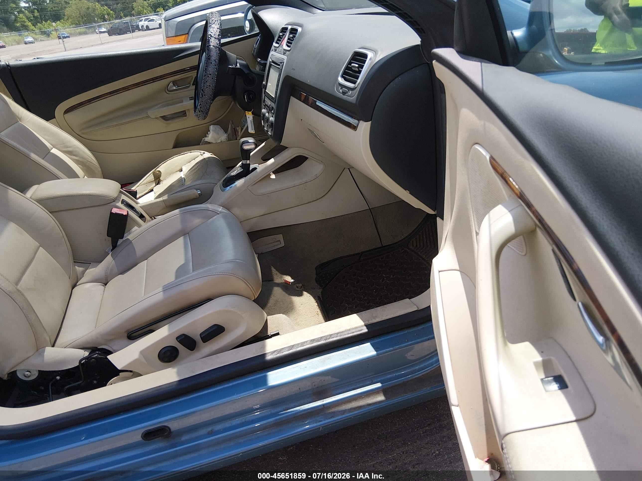 2007 Volkswagen Eos 2.0t Blue vin: WVWFA71F07V039641
