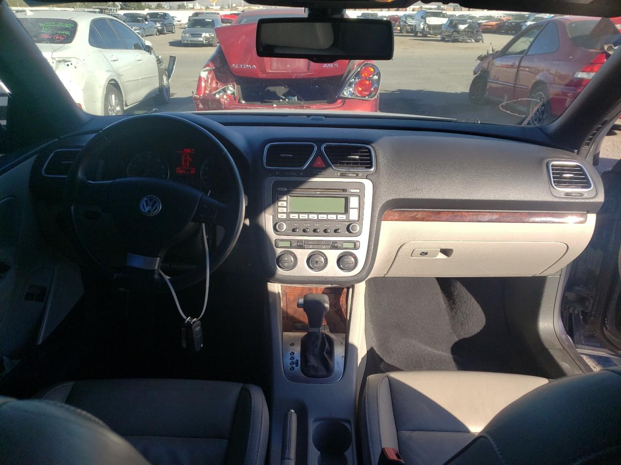 2008 Volkswagen Eos Lux Gray vin: WVWFA71F18V037074