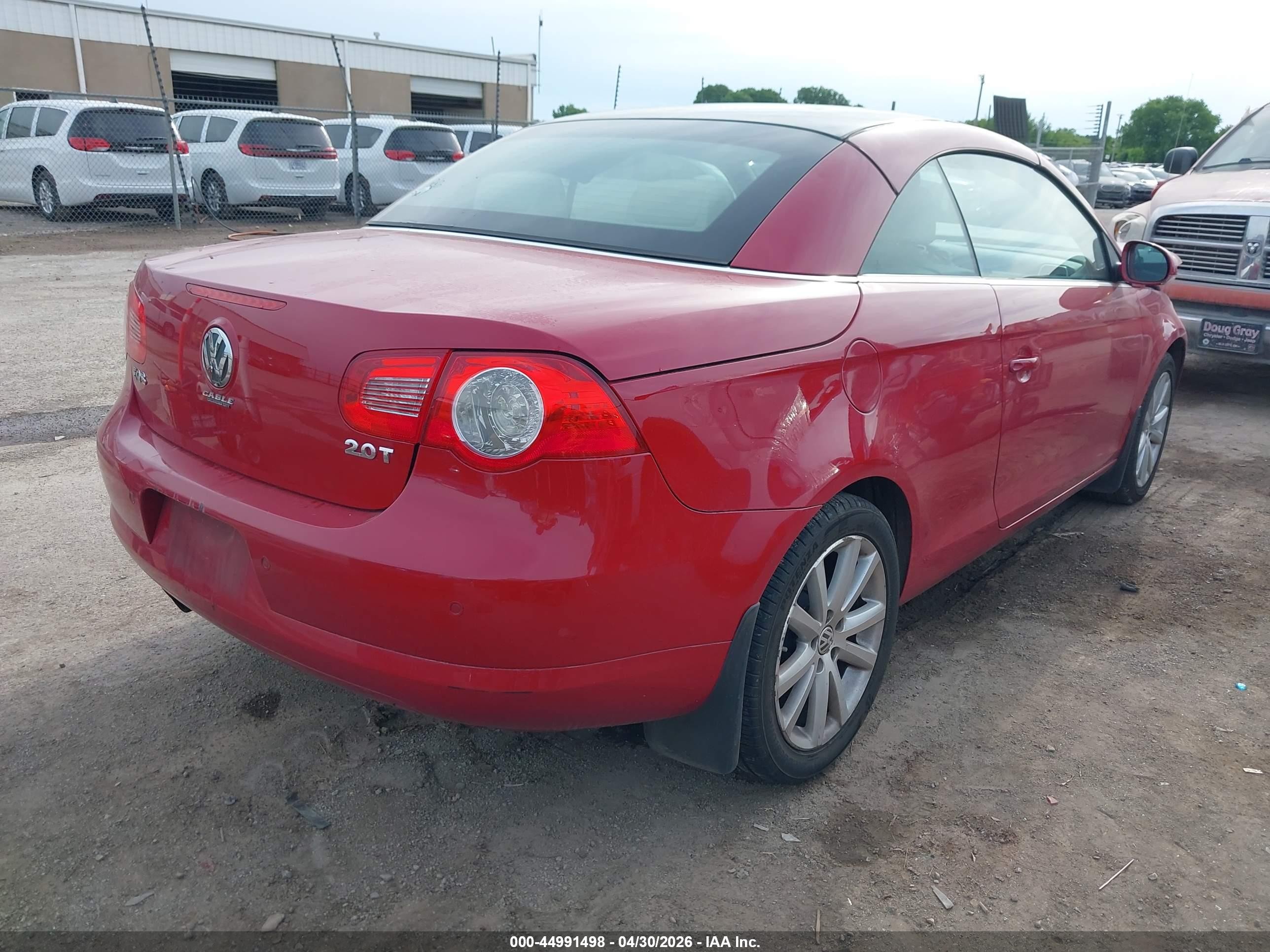 2007 Volkswagen Eos 2.0t Red vin: WVWFA71F27V045764