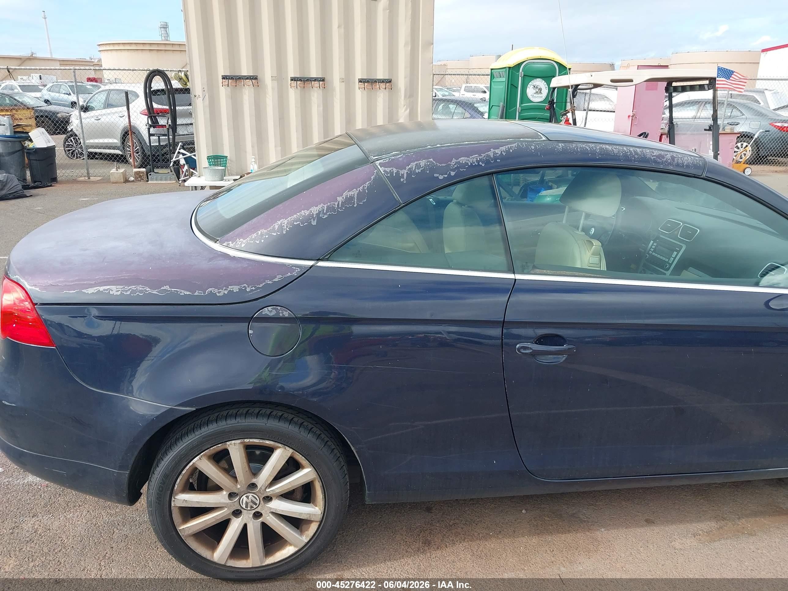 2007 Volkswagen Eos 2.0t Blue vin: WVWFA71F37V005774