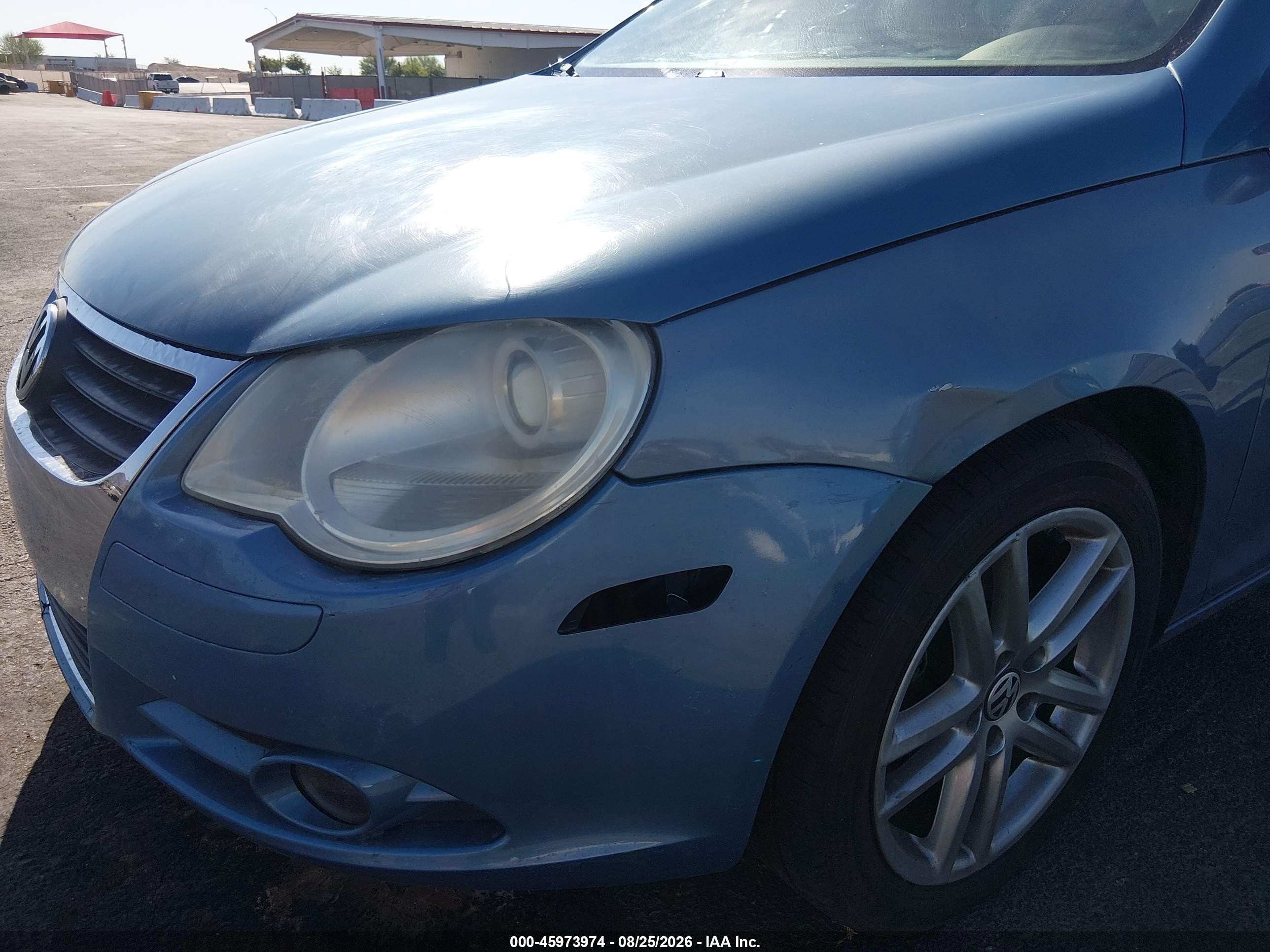 2008 Volkswagen Eos Lux Blue vin: WVWFA71F48V038056