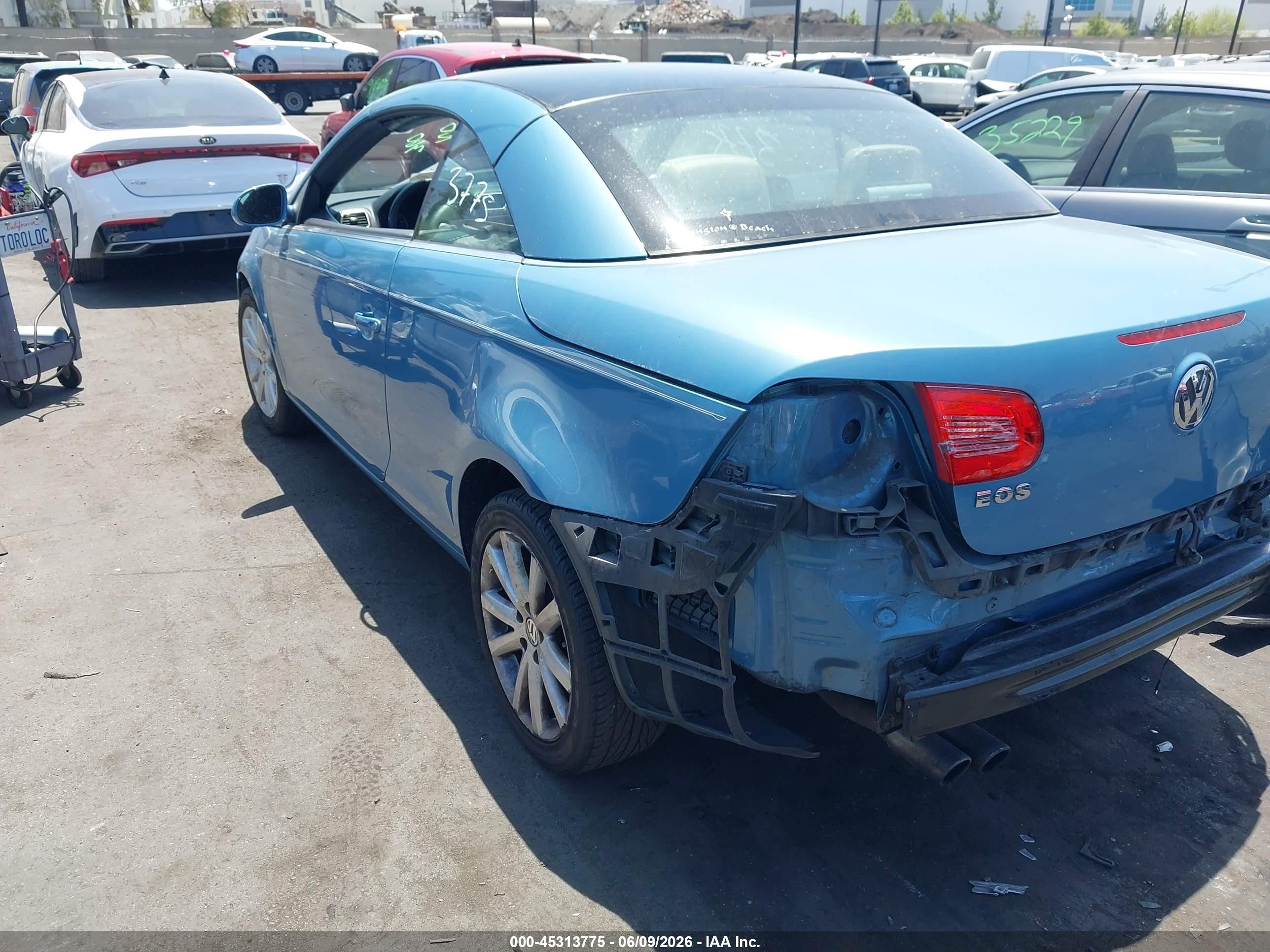 2007 Volkswagen Eos 2.0t Light Blue vin: WVWFA71F57V018297